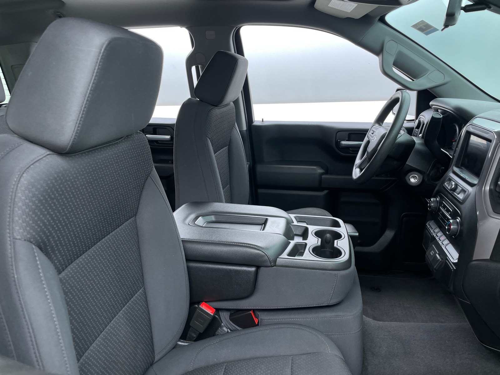 Thumbnail: 2020 Chevrolet Silverado 1500 - 2