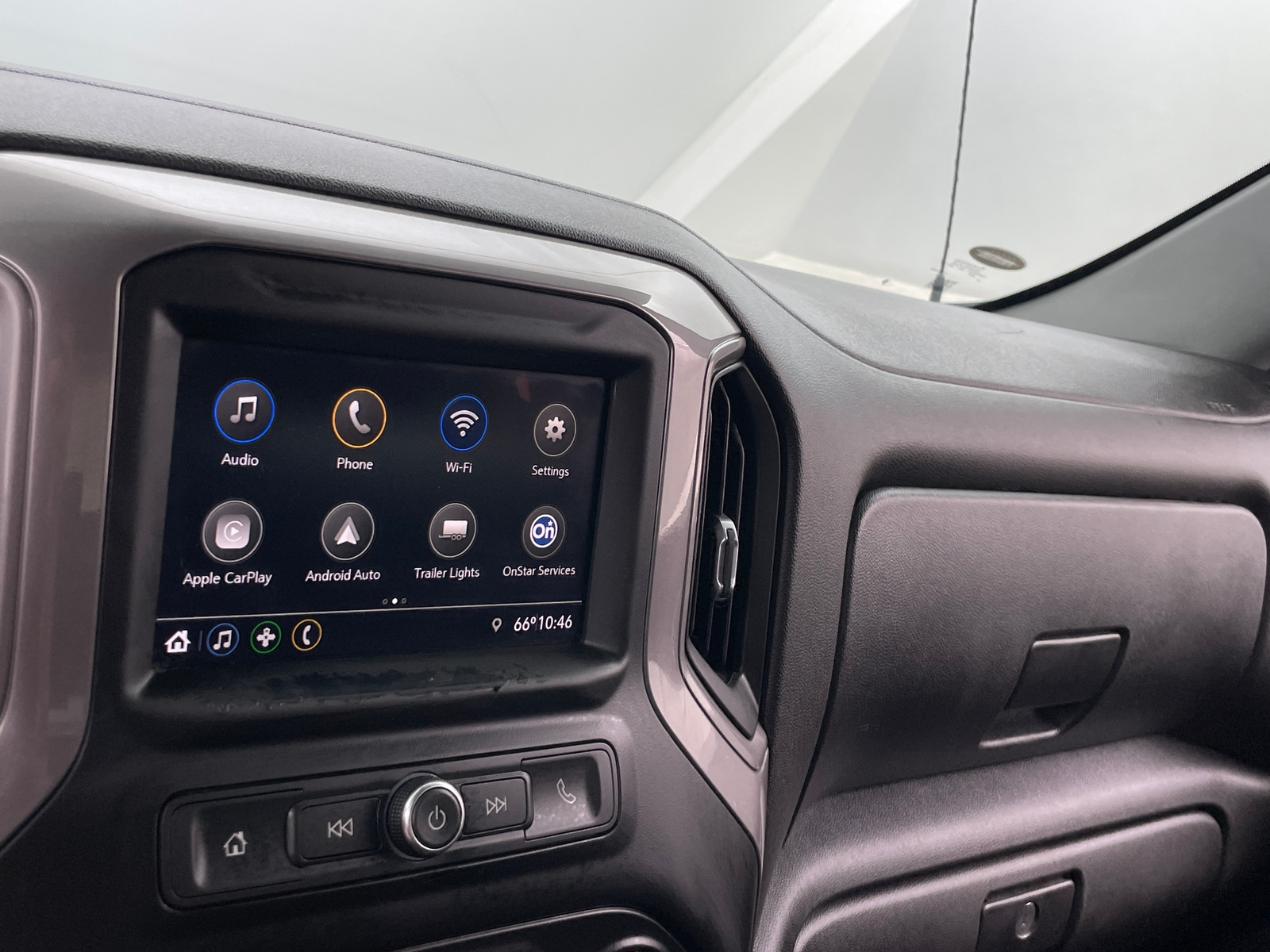 Thumbnail: 2020 Chevrolet Silverado 1500 - 4