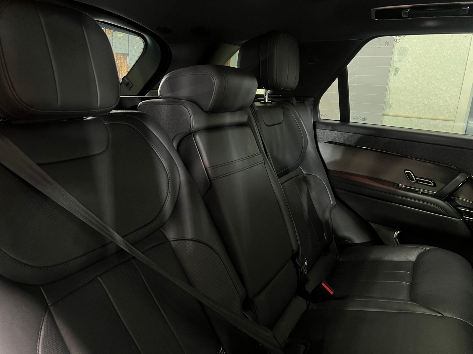 Thumbnail: 2025 Land Rover Range Rover Sport - 5