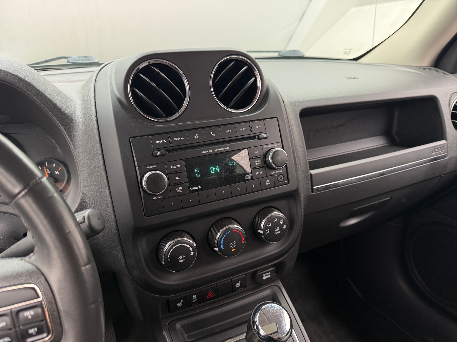 Thumbnail: 2014 Jeep Patriot - 4