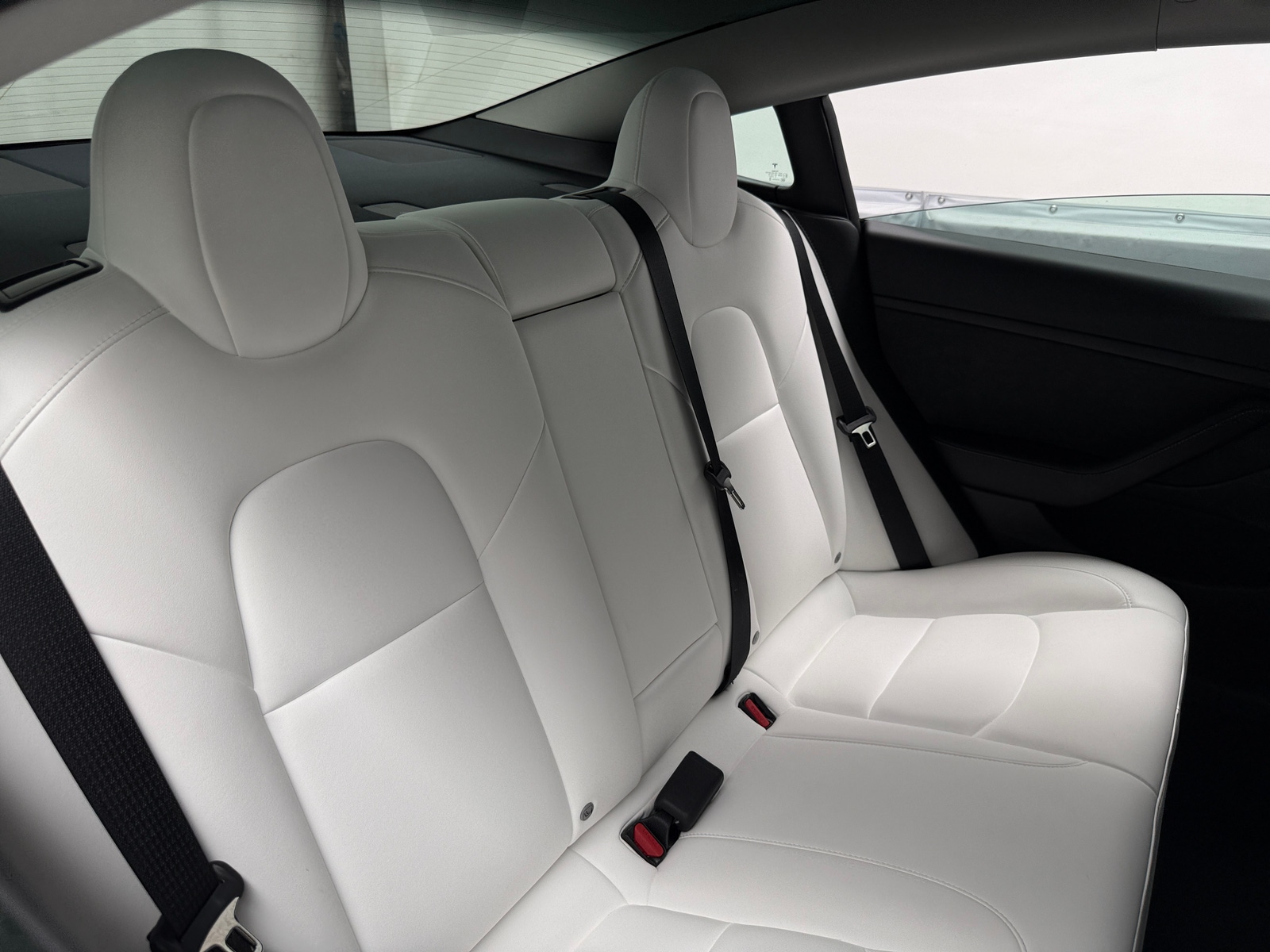 Thumbnail: 2022 Tesla Model 3 - 5