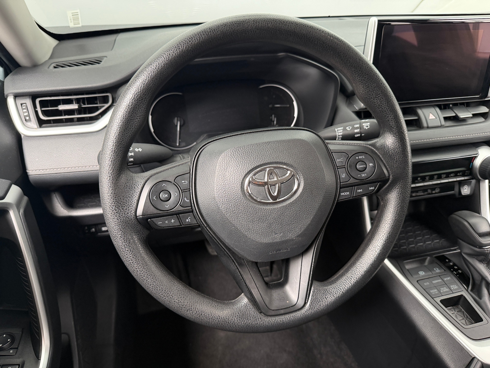 Thumbnail: 2025 Toyota RAV4 - 5