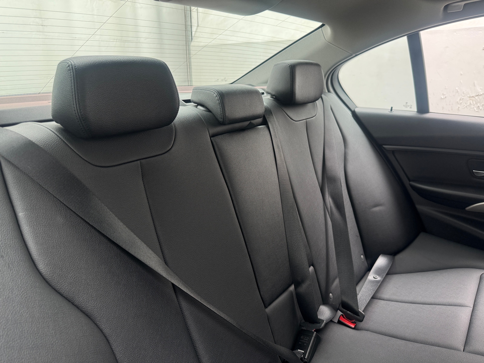Thumbnail: 2016 BMW 3 Series - 5