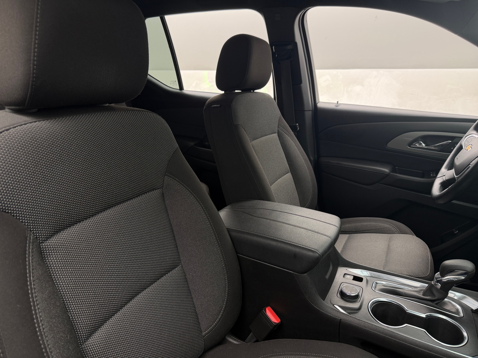 Thumbnail: 2023 Chevrolet Traverse - 2