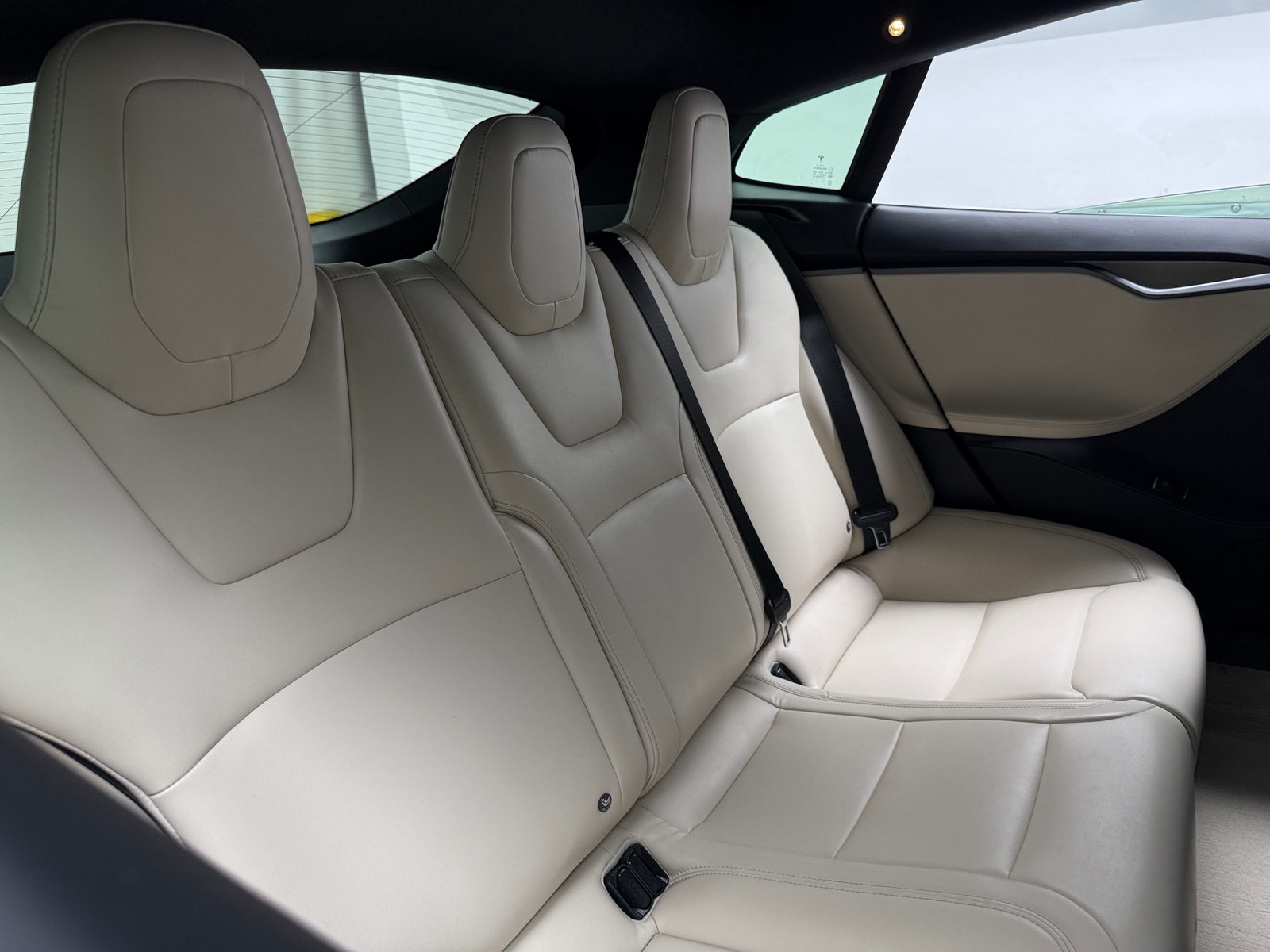 Thumbnail: 2020 Tesla Model S - 5