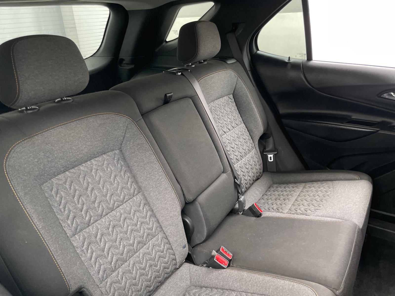 Thumbnail: 2022 Chevrolet Equinox - 6