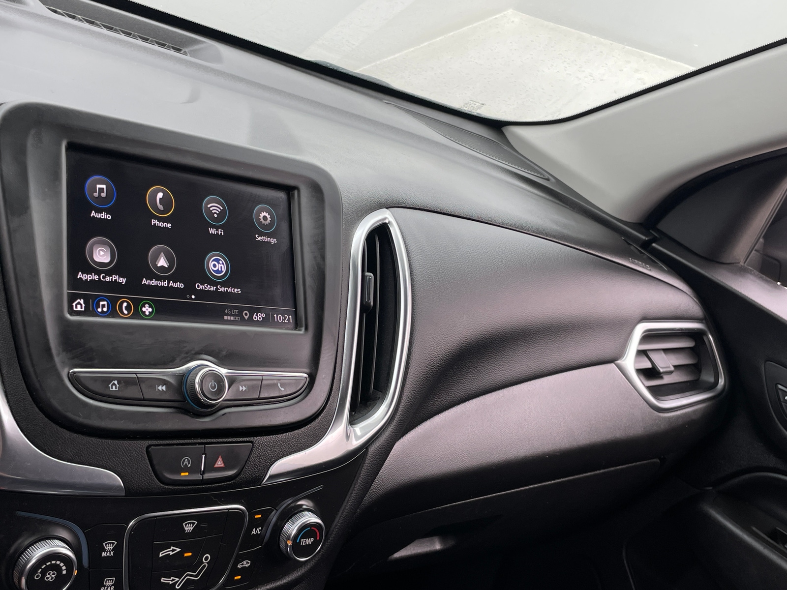 Thumbnail: 2022 Chevrolet Equinox - 4