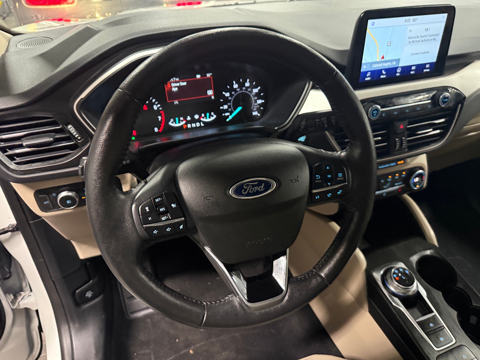 Thumbnail: 2020 Ford Escape - 4