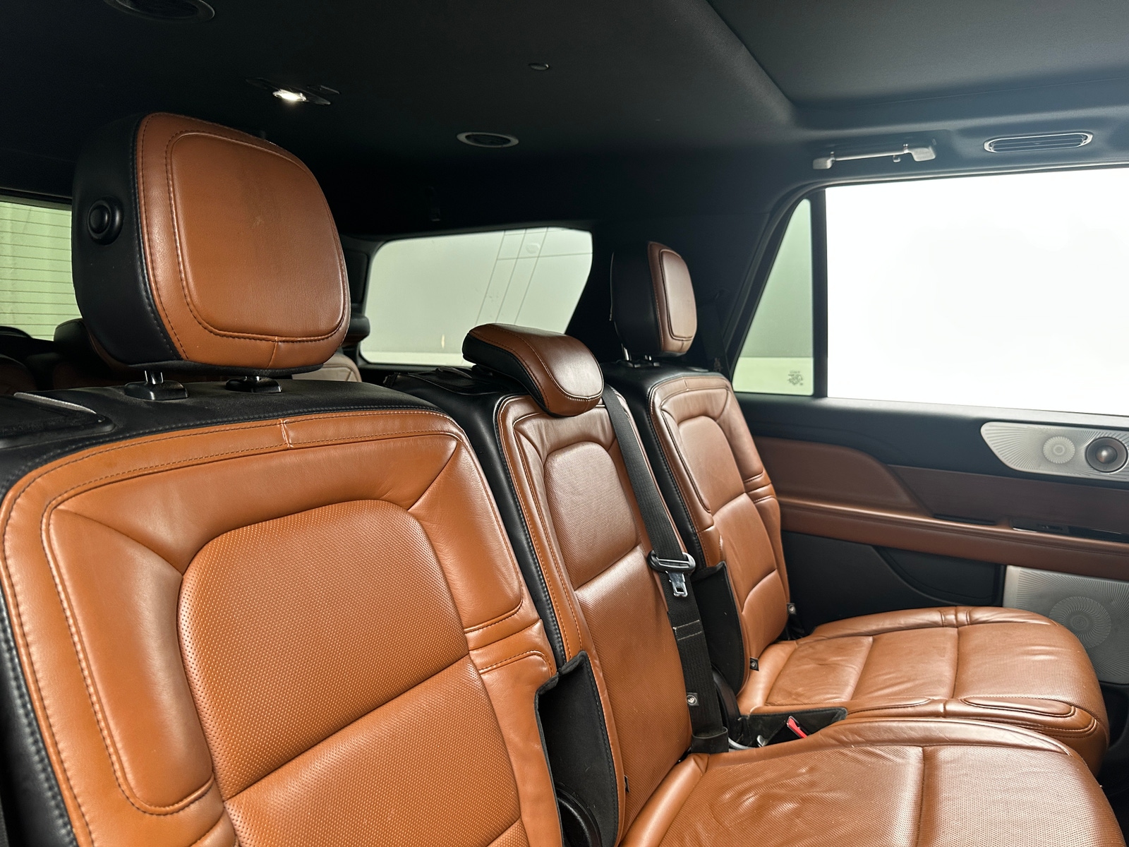Thumbnail: 2020 Lincoln Navigator - 5