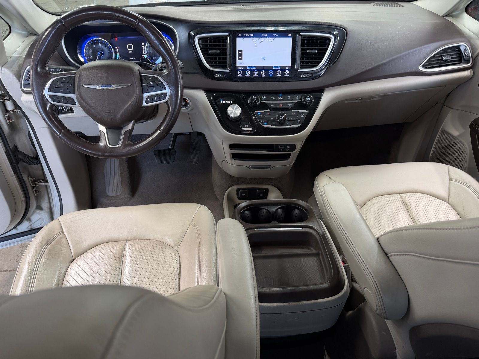Thumbnail: 2020 Chrysler Pacifica - 2
