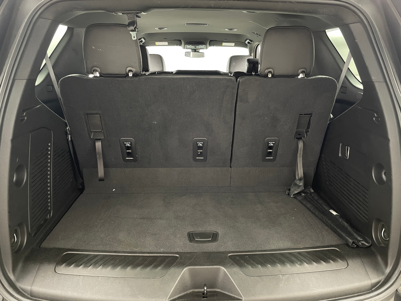 Thumbnail: 2021 Chevrolet Tahoe - 6