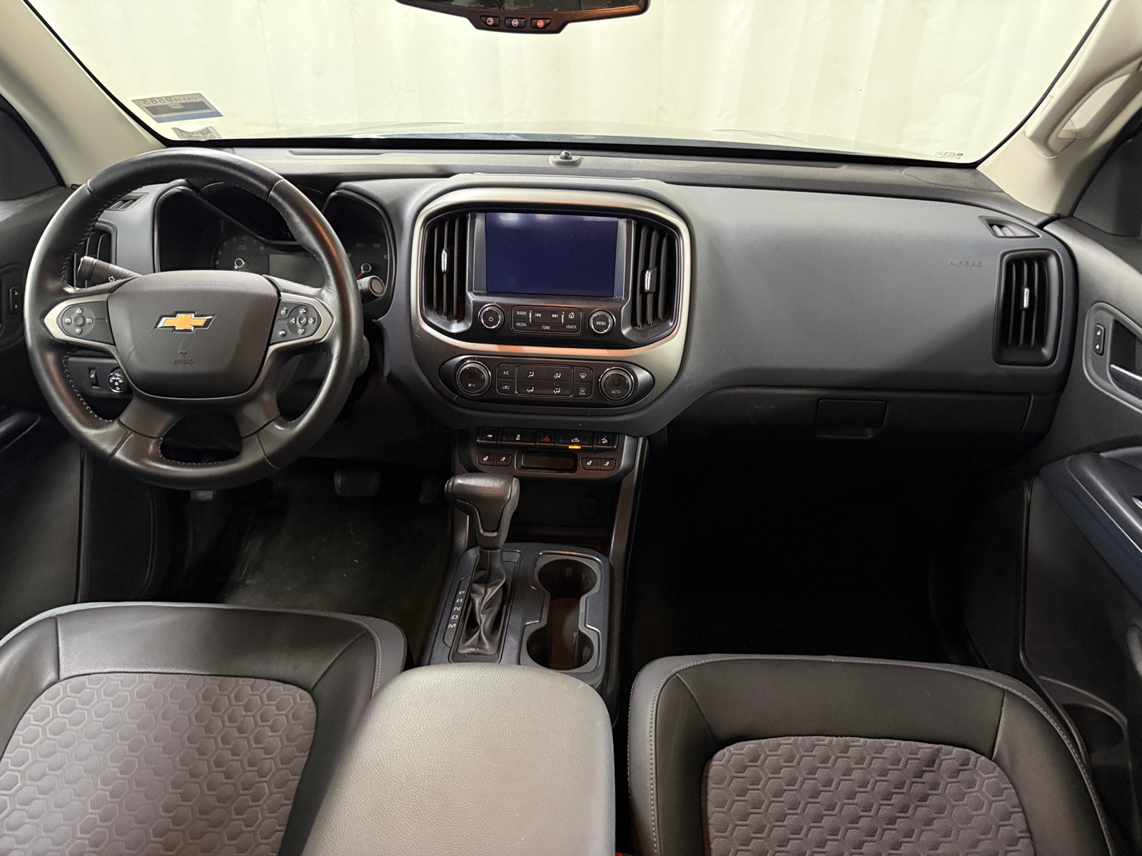 Thumbnail: 2016 Chevrolet Colorado - 2