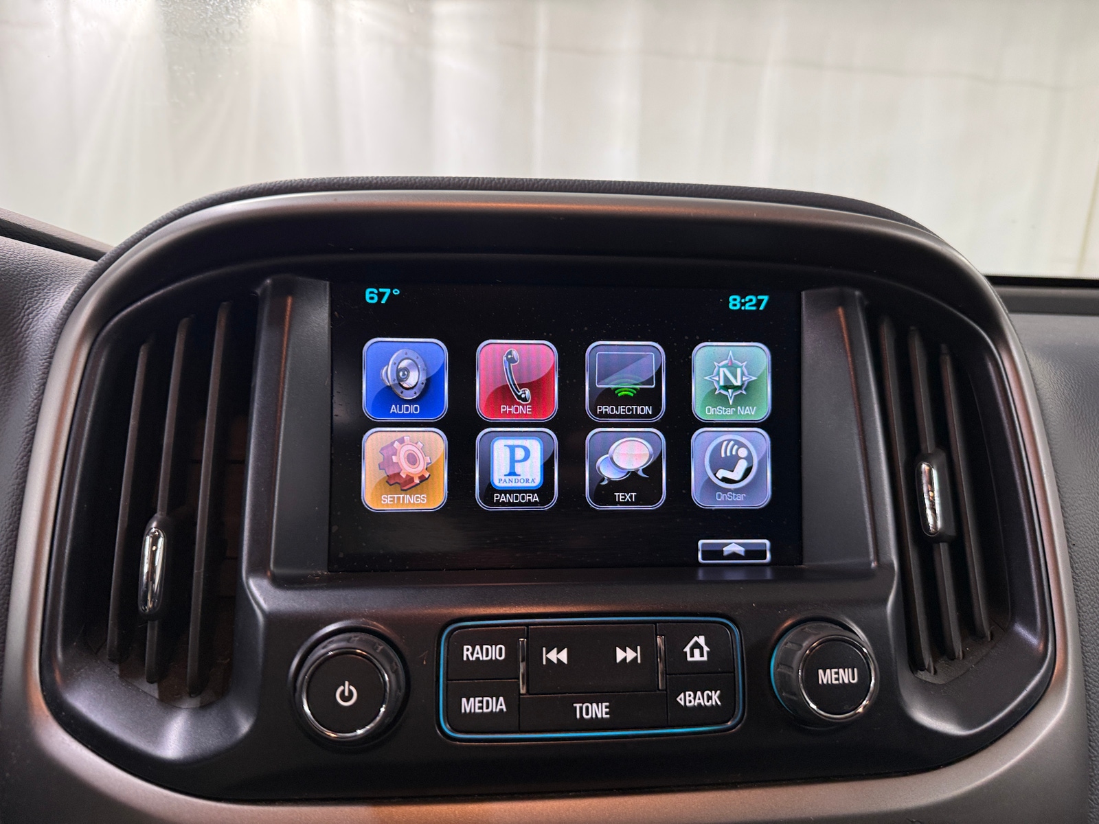 Thumbnail: 2016 Chevrolet Colorado - 3