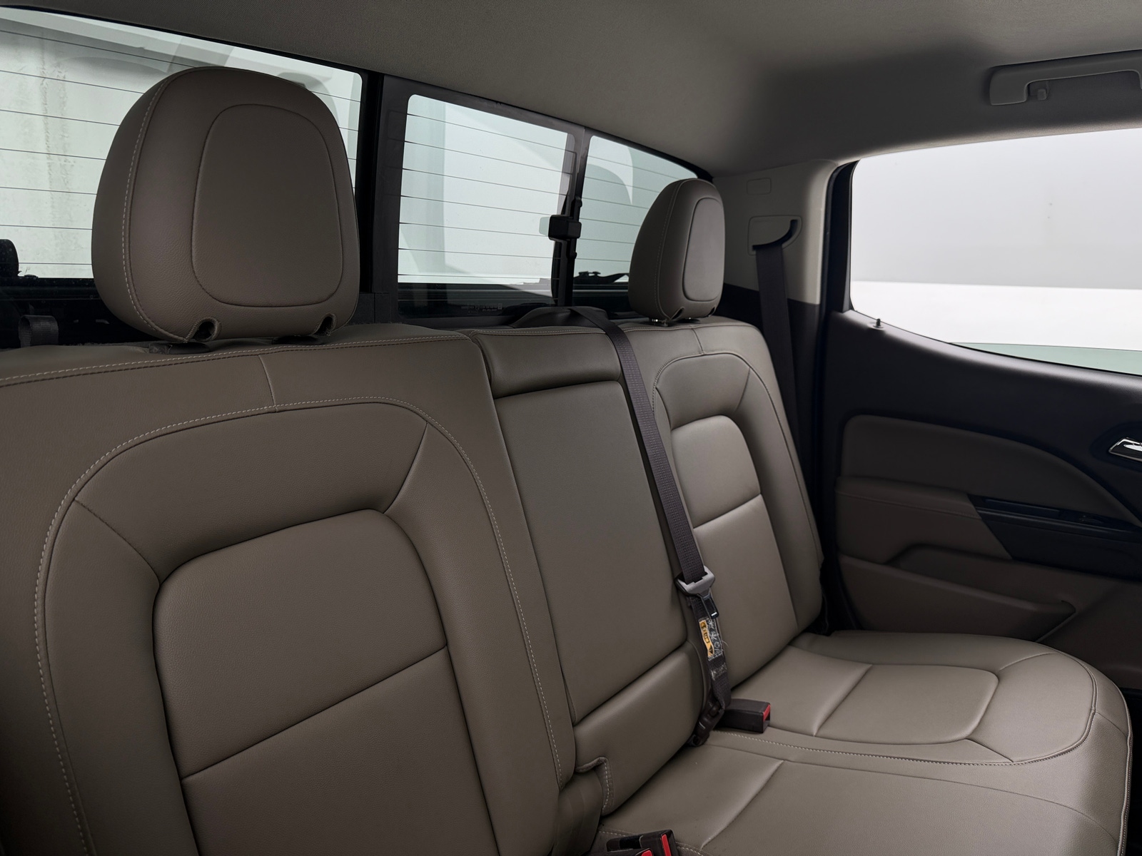 Thumbnail: 2016 GMC Canyon - 5