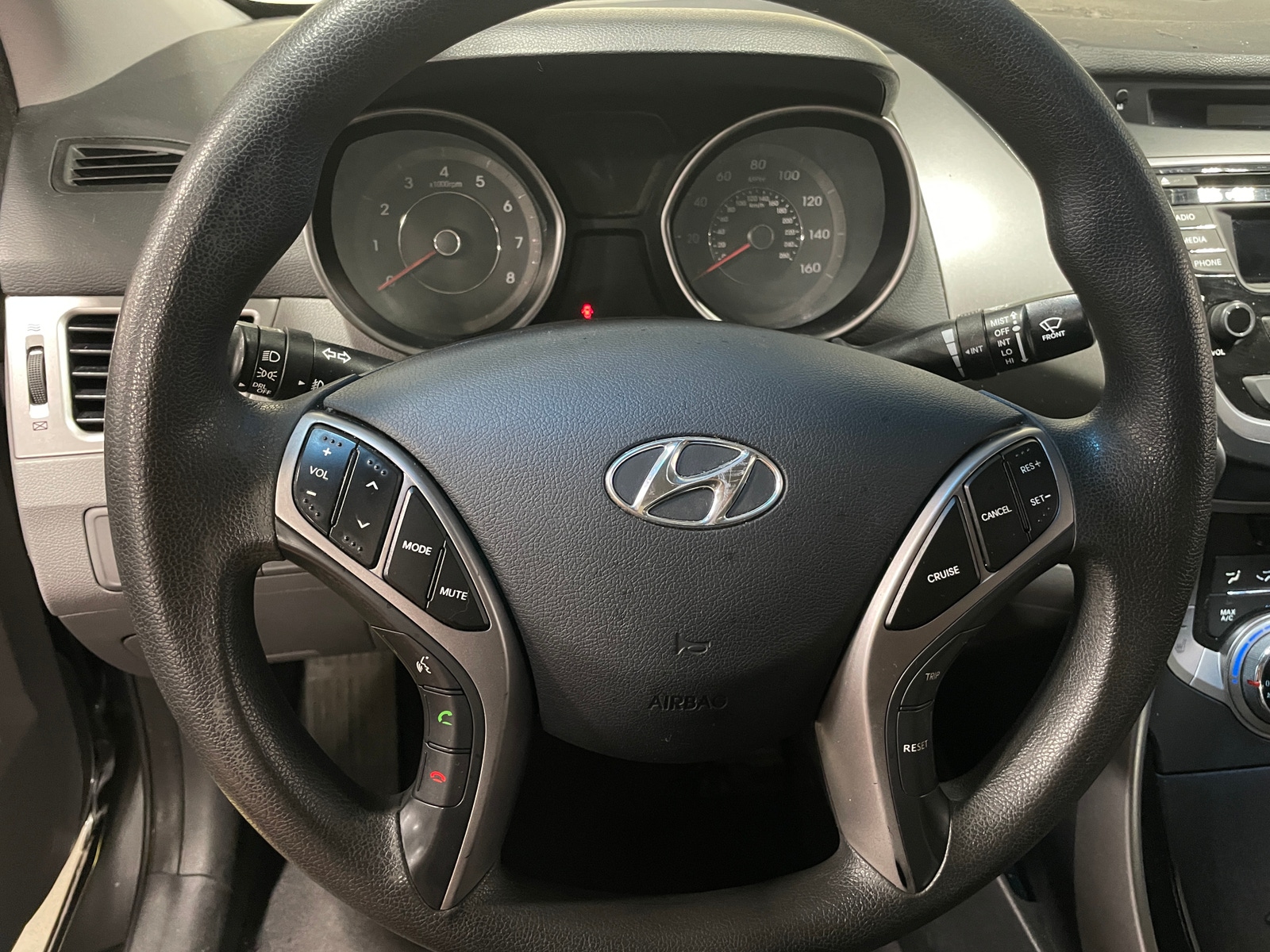Thumbnail: 2013 Hyundai Elantra - 5