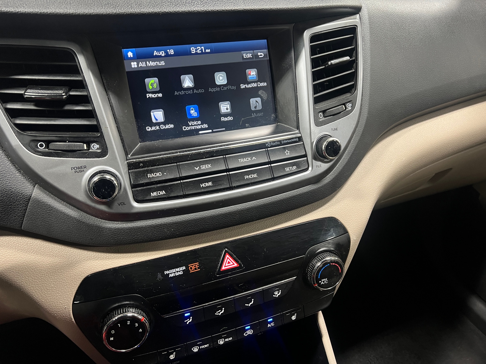Thumbnail: 2018 Hyundai Tucson - 4