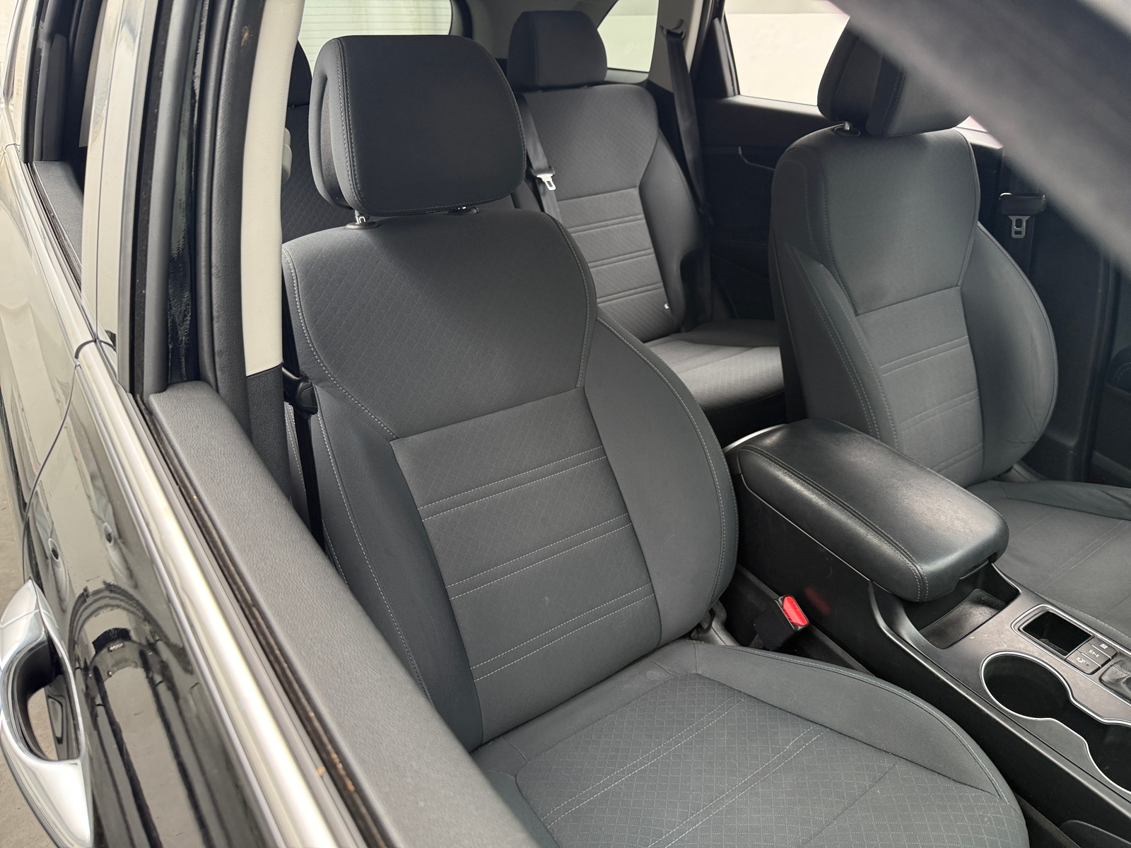 Thumbnail: 2016 Kia Sorento - 2