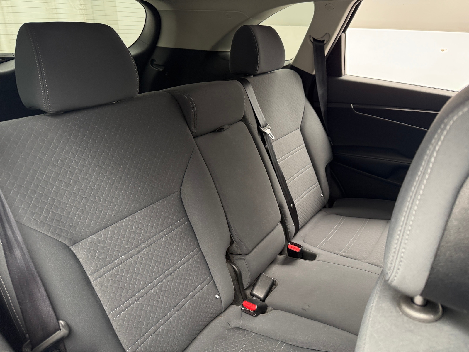 Thumbnail: 2016 Kia Sorento - 6