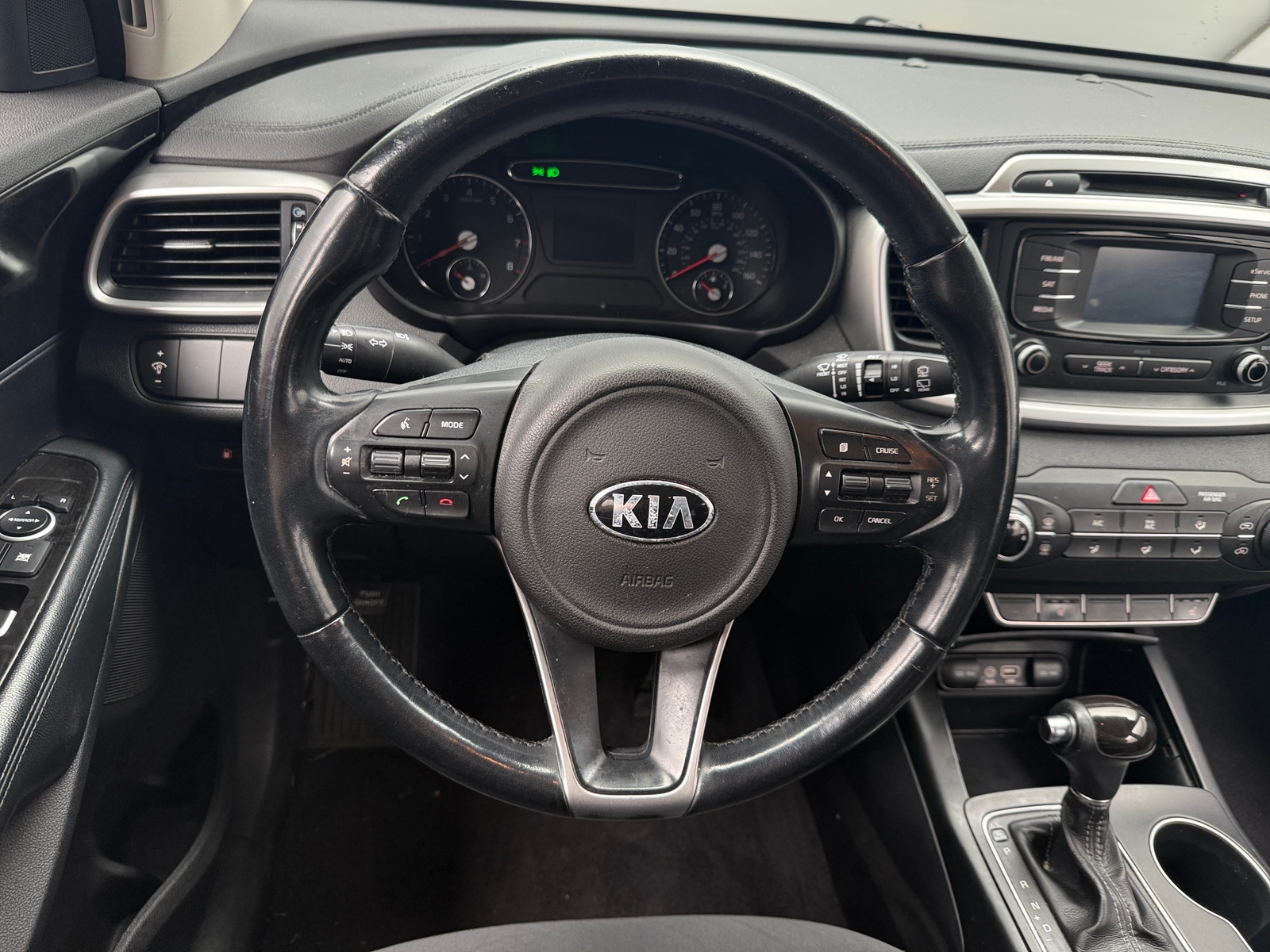 Thumbnail: 2016 Kia Sorento - 5