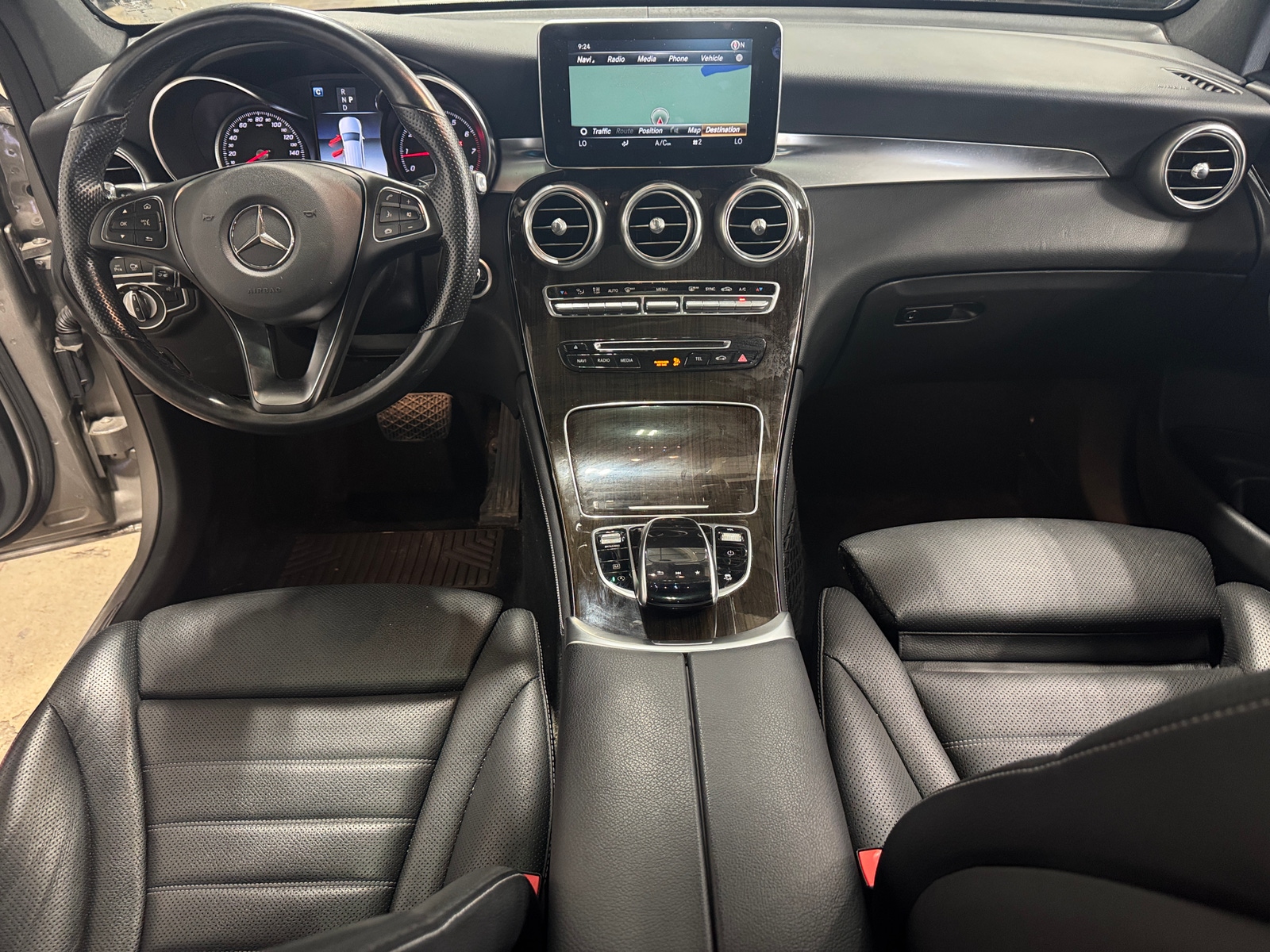 Thumbnail: 2019 Mercedes-Benz GLC - 2