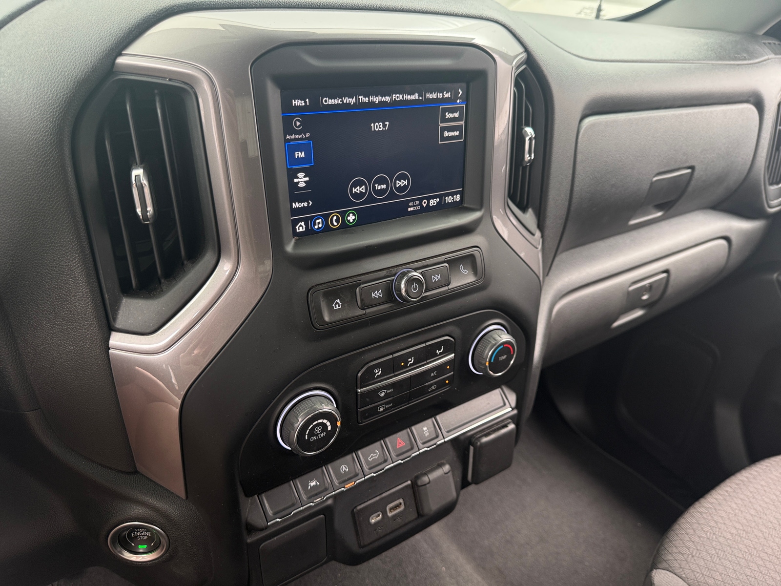 Thumbnail: 2022 Chevrolet Silverado 1500 - 4