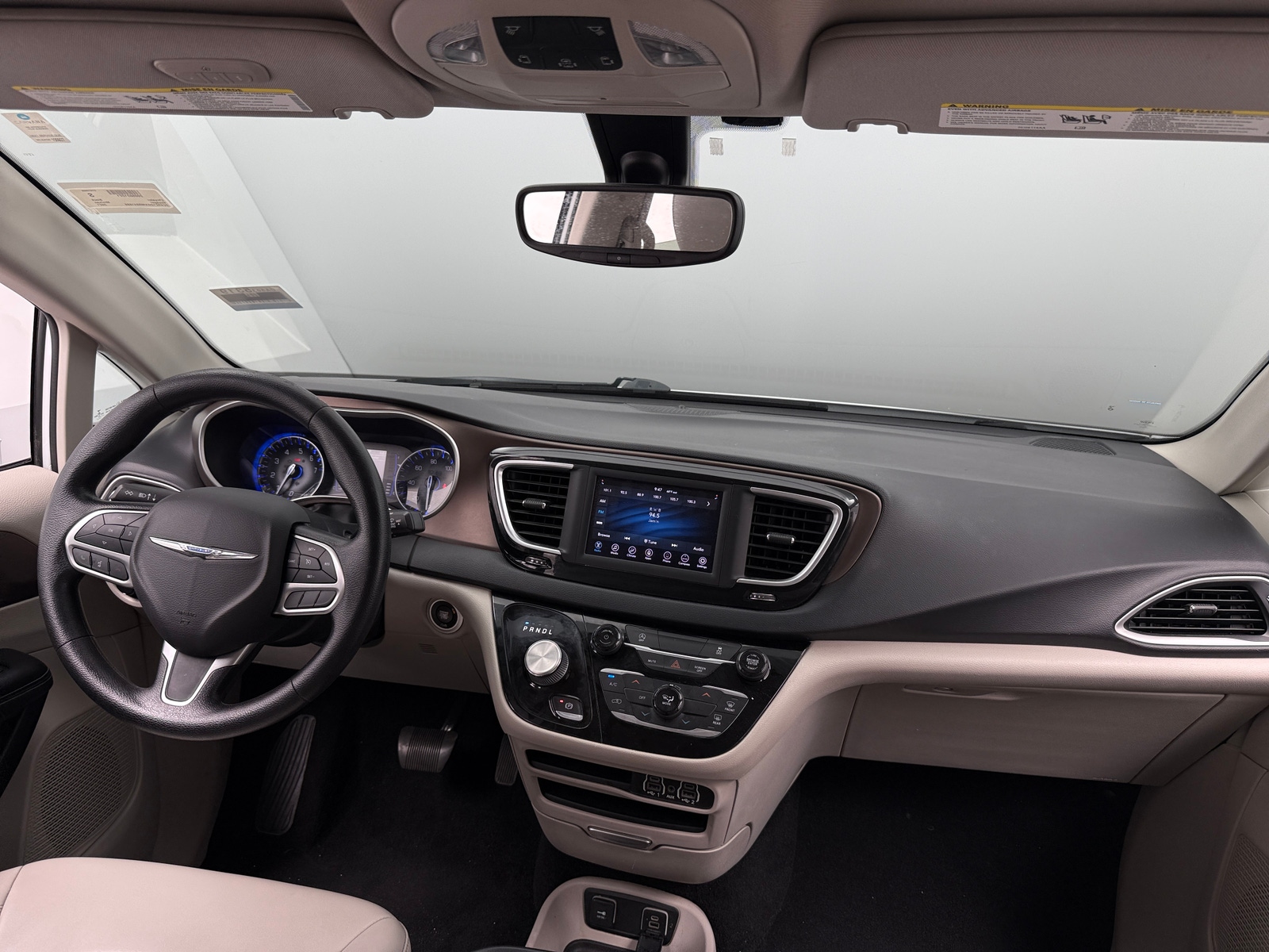 Thumbnail: 2021 Chrysler Voyager - 2