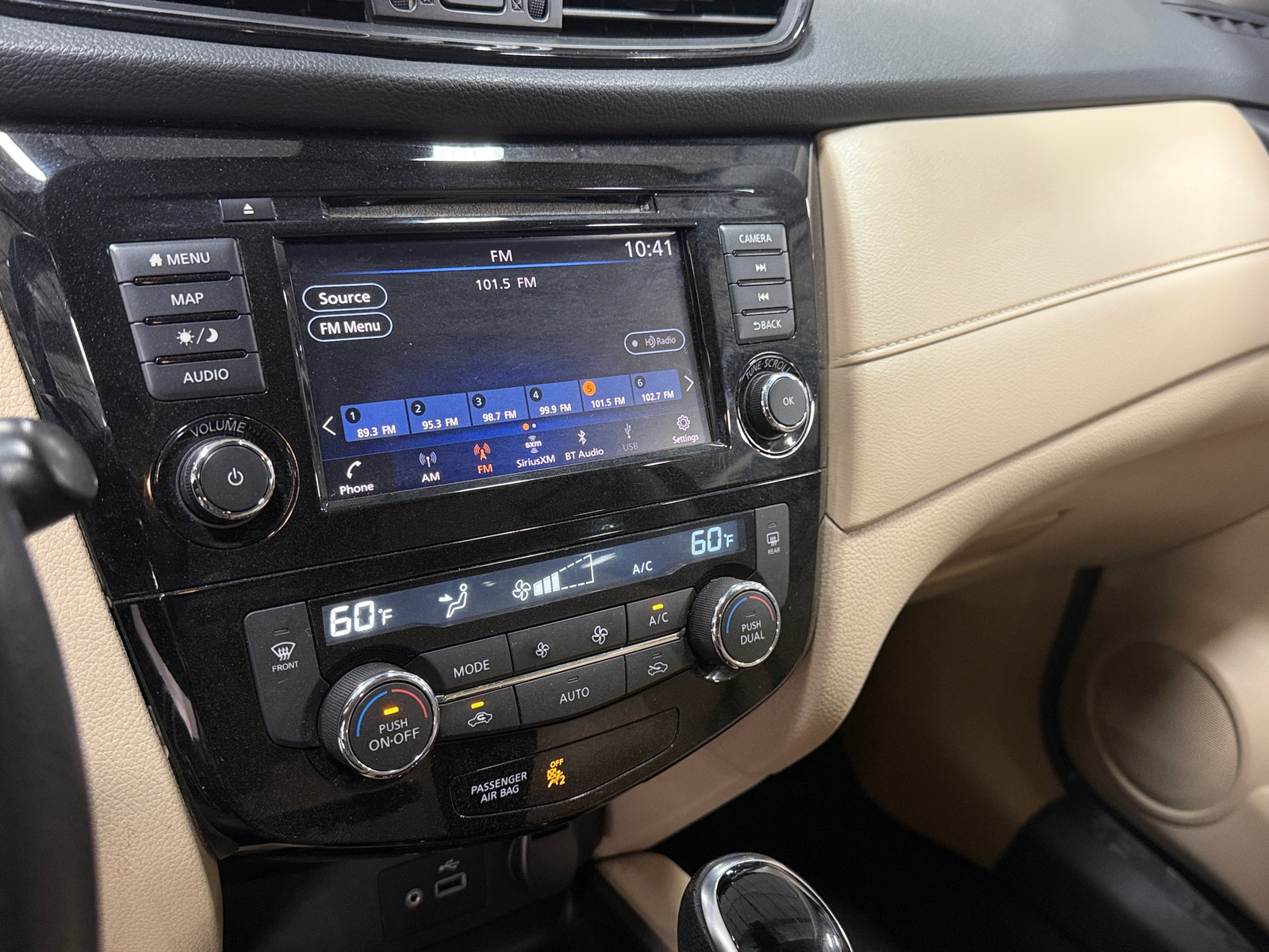 Thumbnail: 2019 Nissan Rogue - 4
