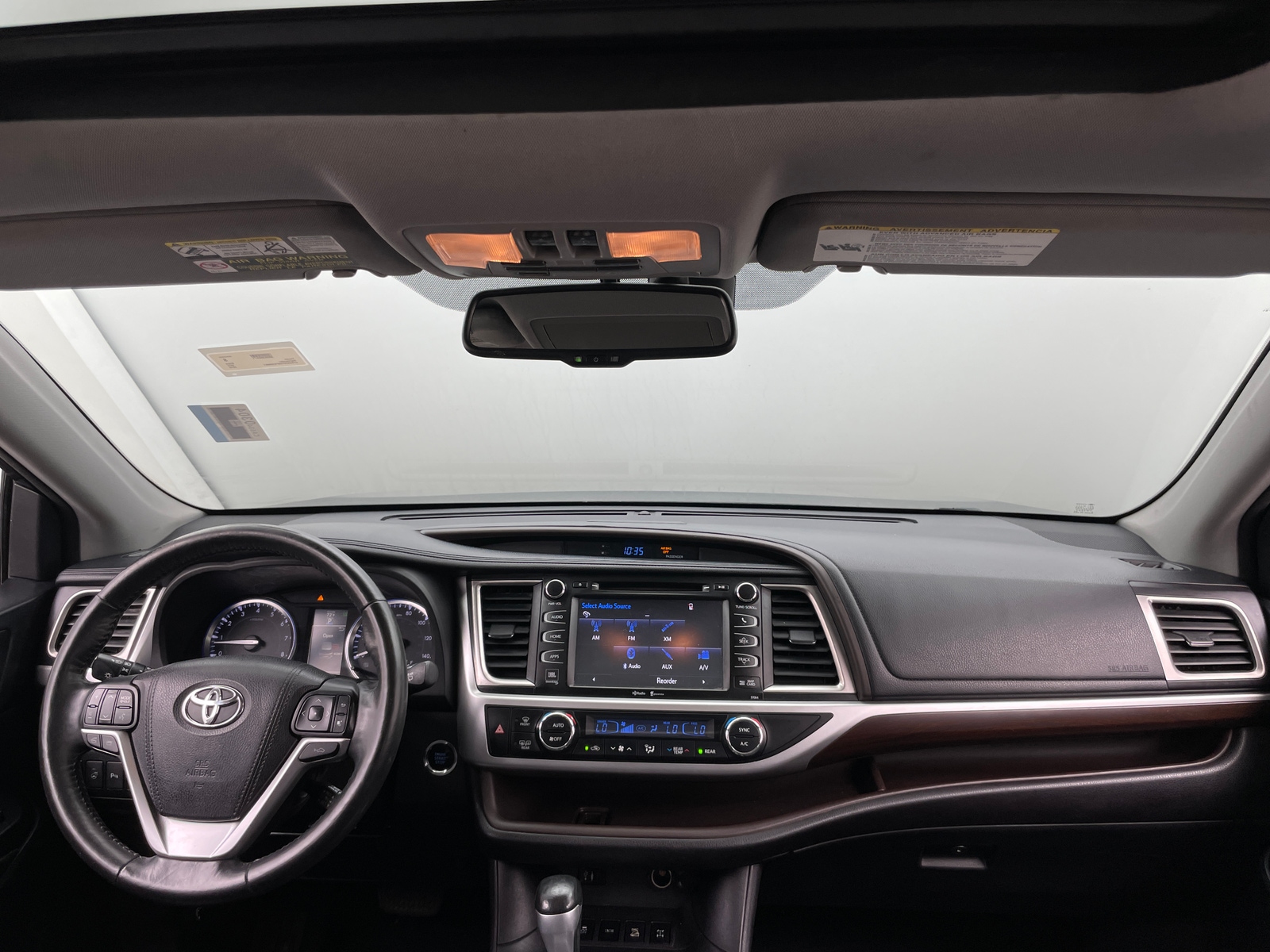 Thumbnail: 2015 Toyota Highlander - 2