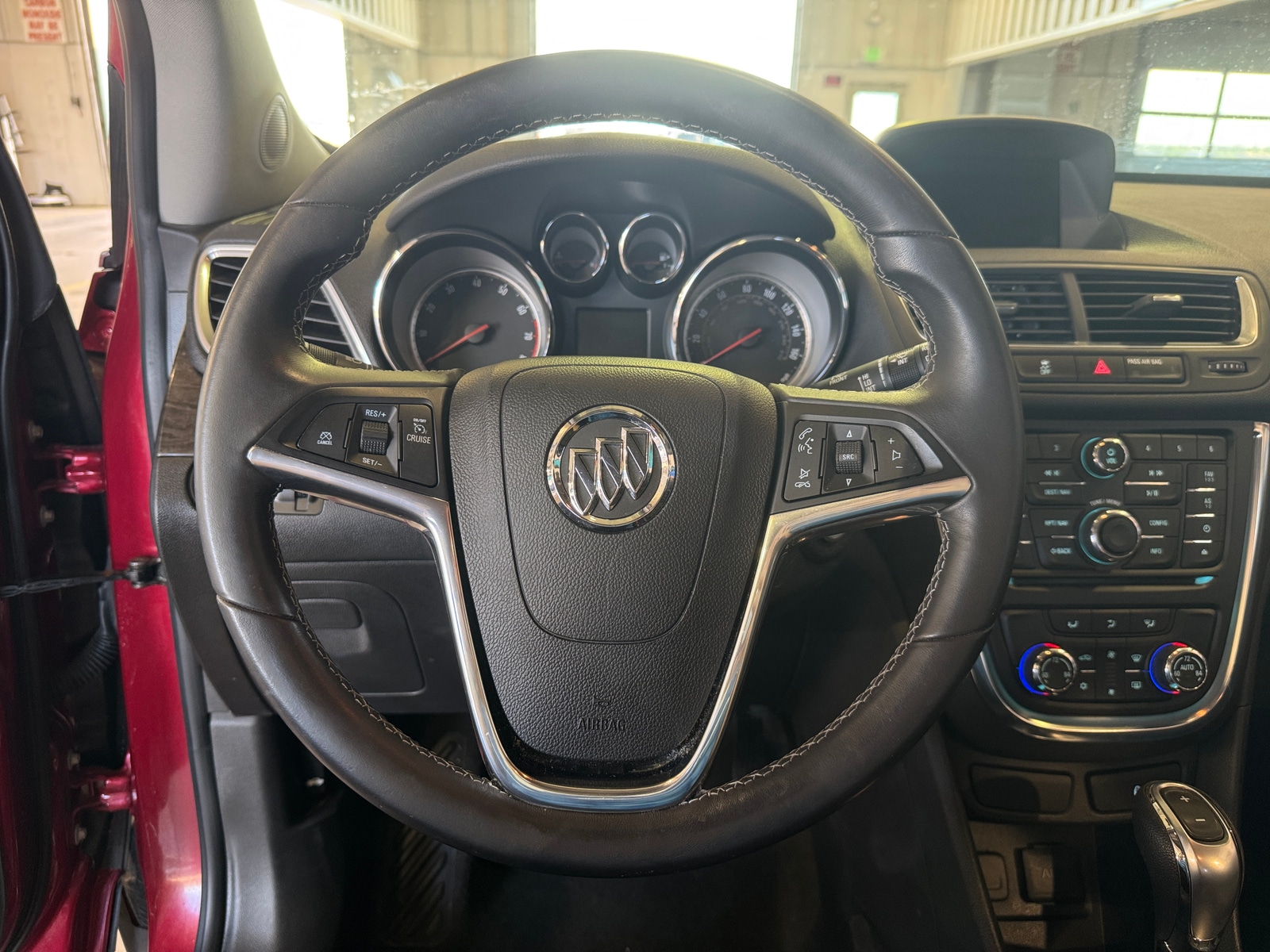 Thumbnail: 2014 Buick Encore - 4