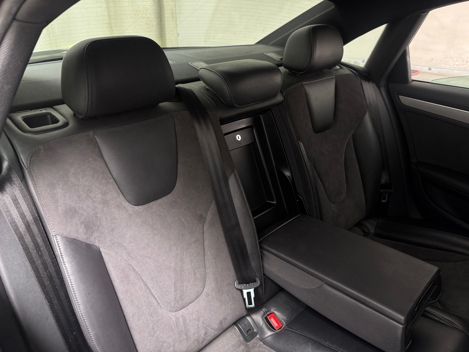 Thumbnail: 2013 Audi S4 - 5