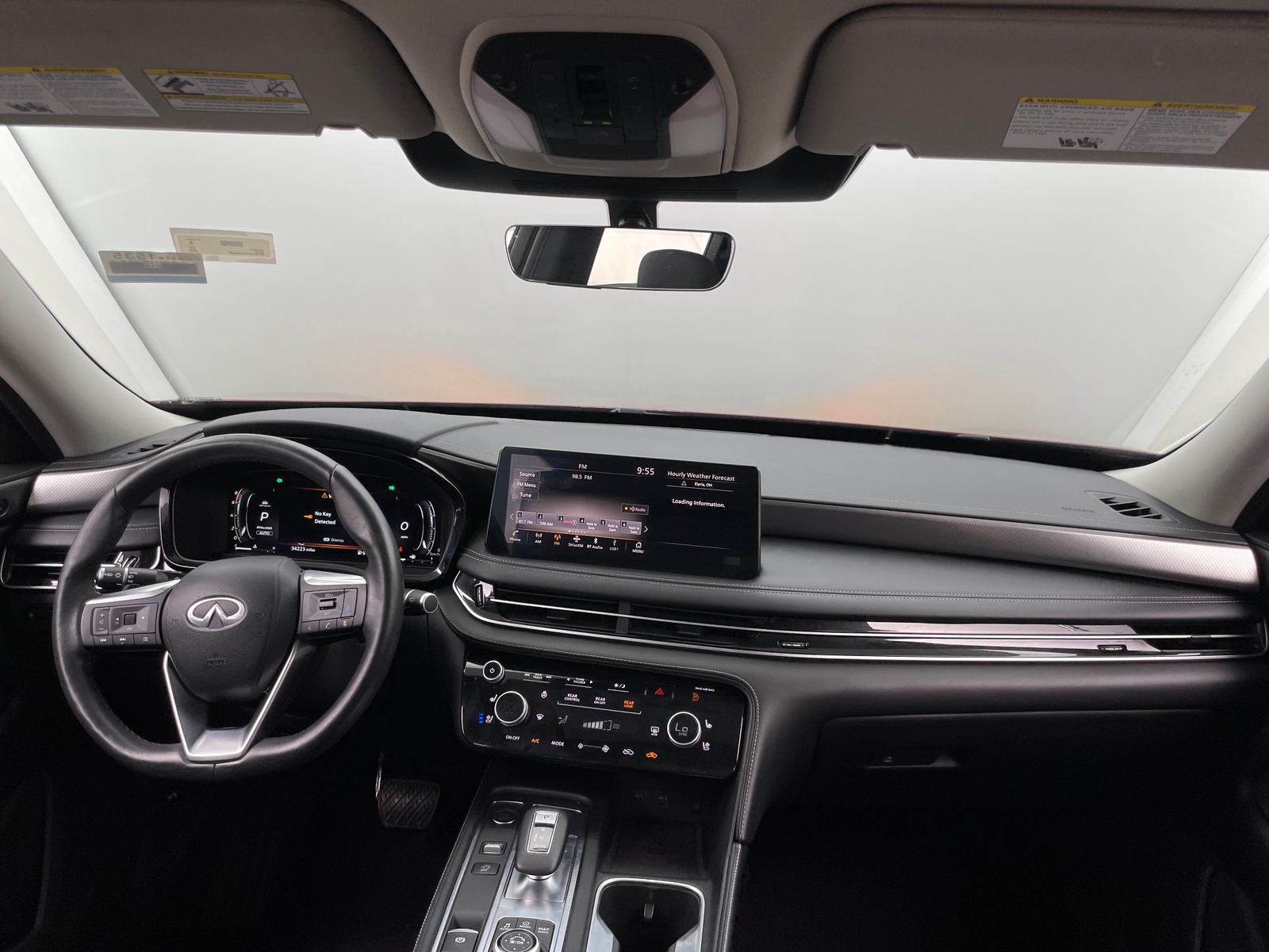 Thumbnail: 2023 INFINITI QX60 - 2