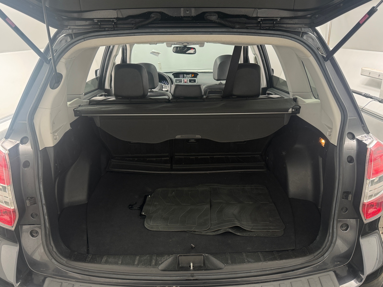 Thumbnail: 2016 Subaru Forester - 6