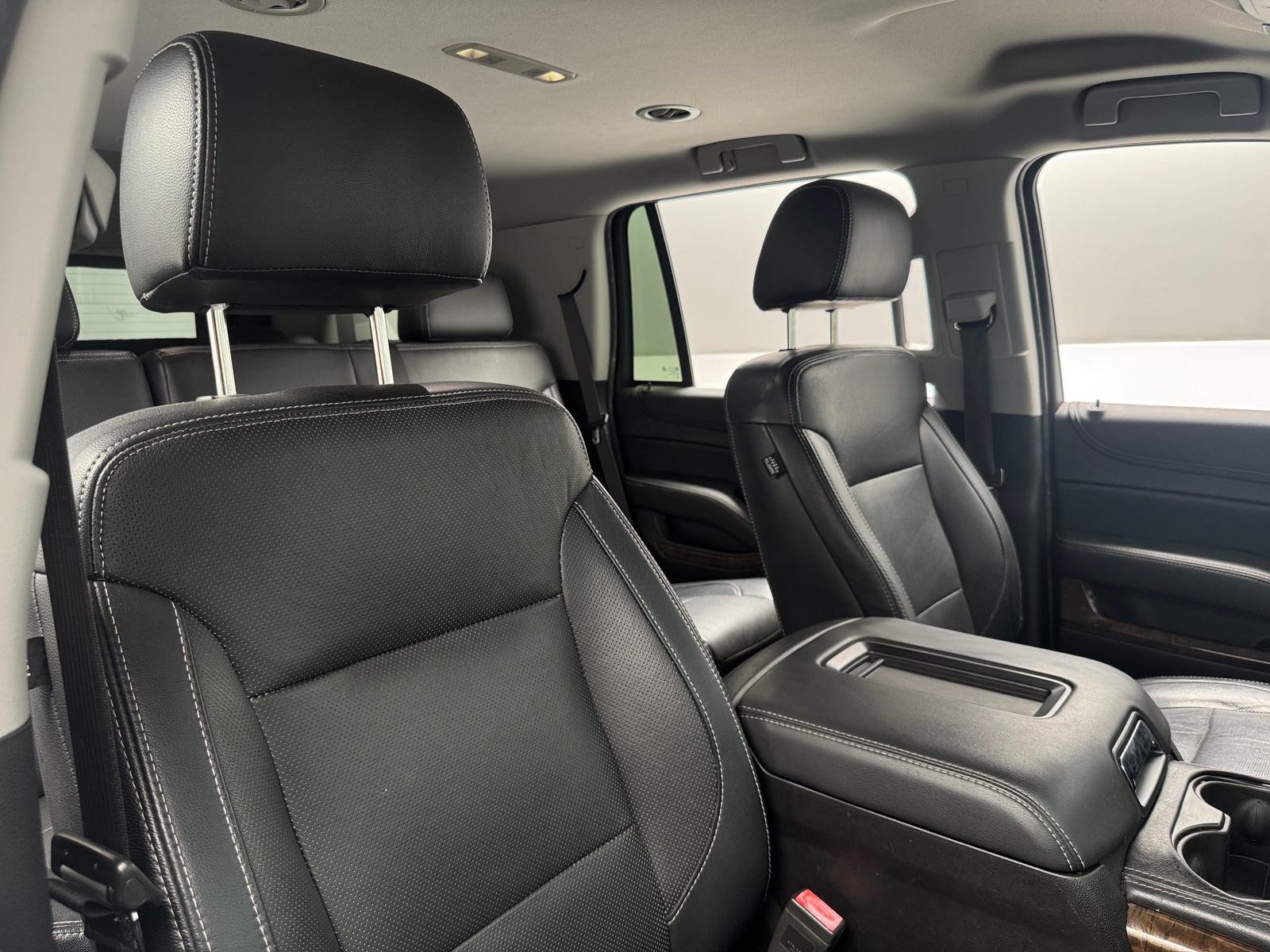 Thumbnail: 2019 Chevrolet Tahoe - 2