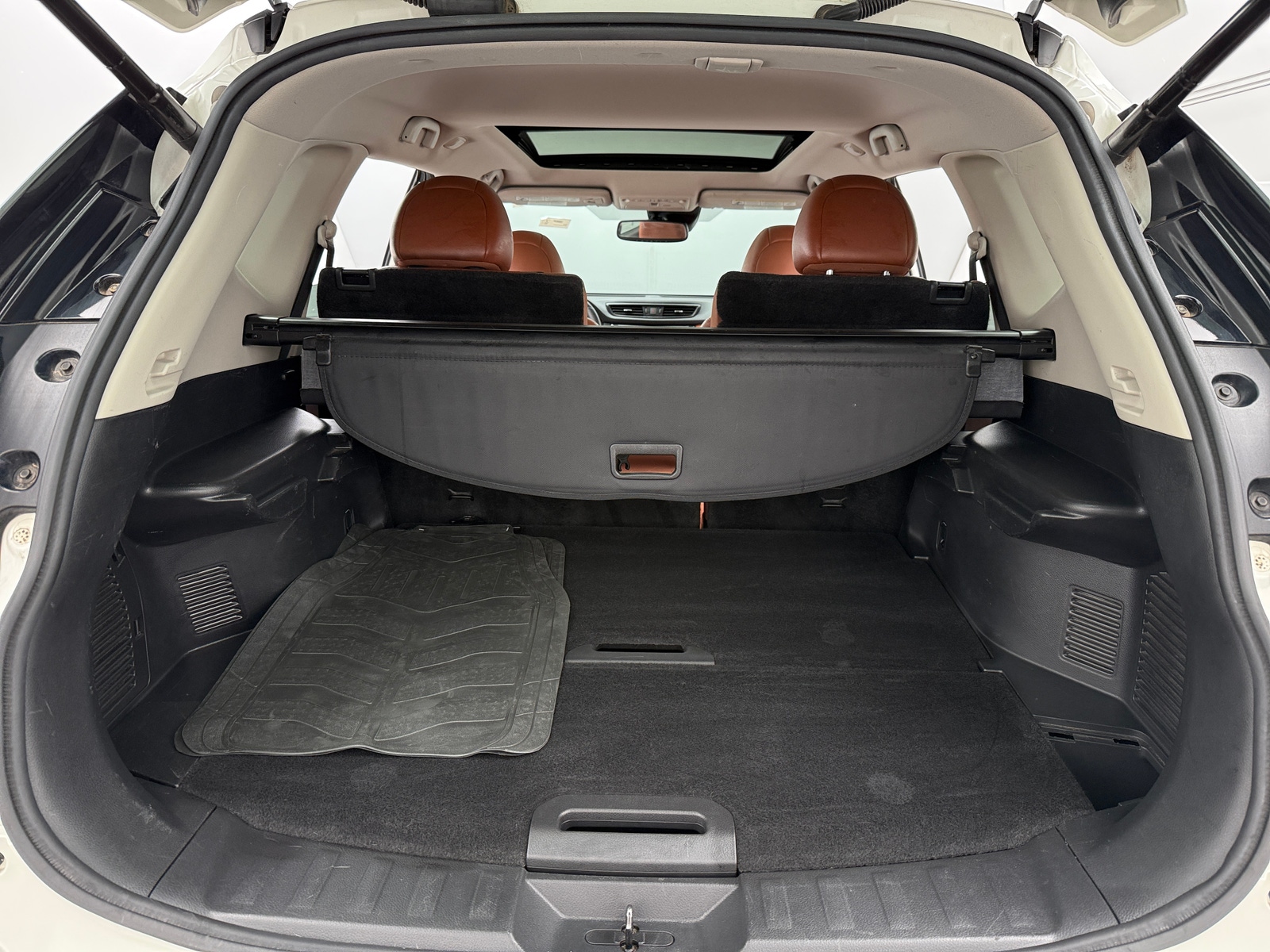Thumbnail: 2019 Nissan Rogue - 6