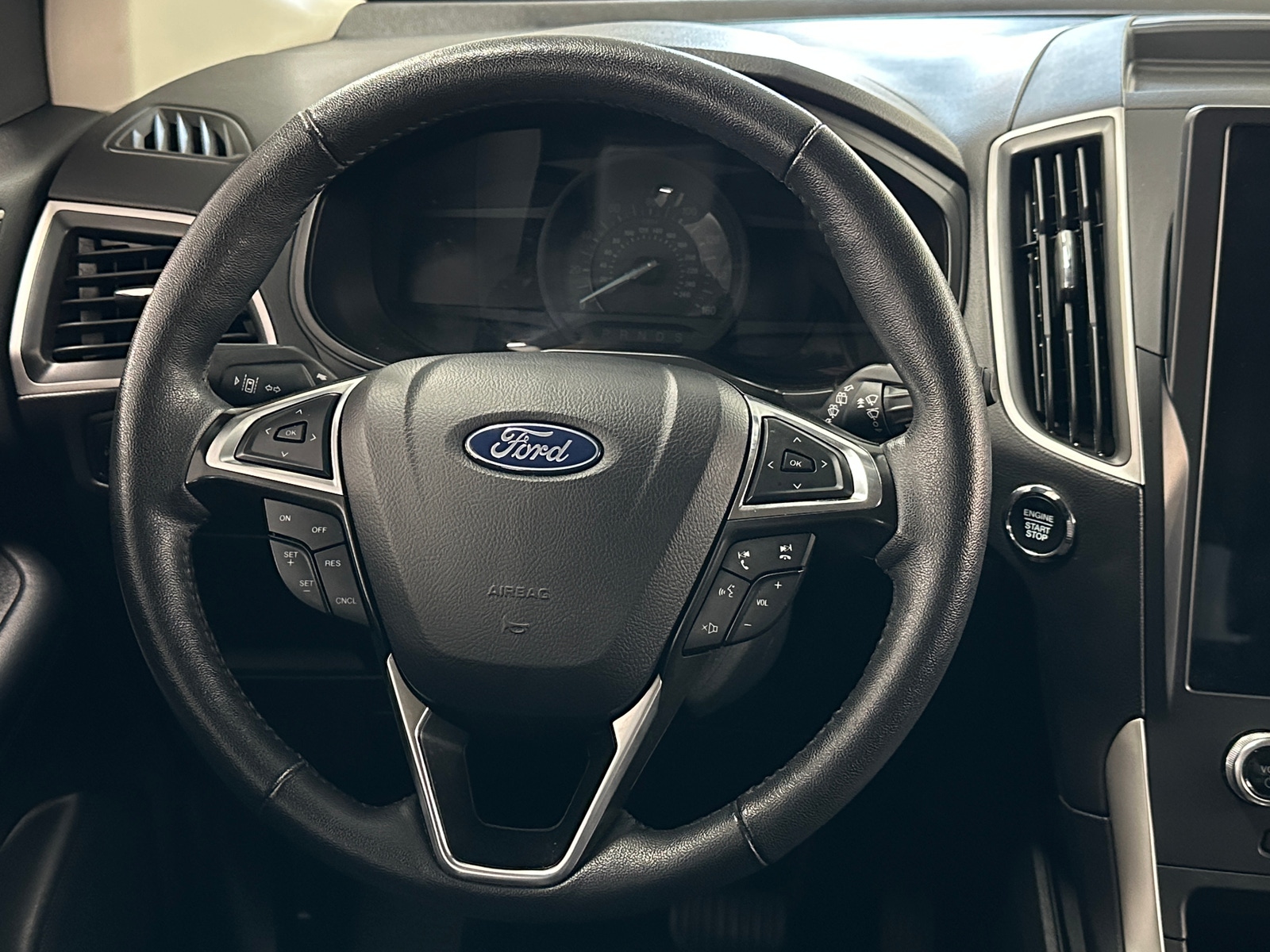 Thumbnail: 2024 Ford Edge - 4