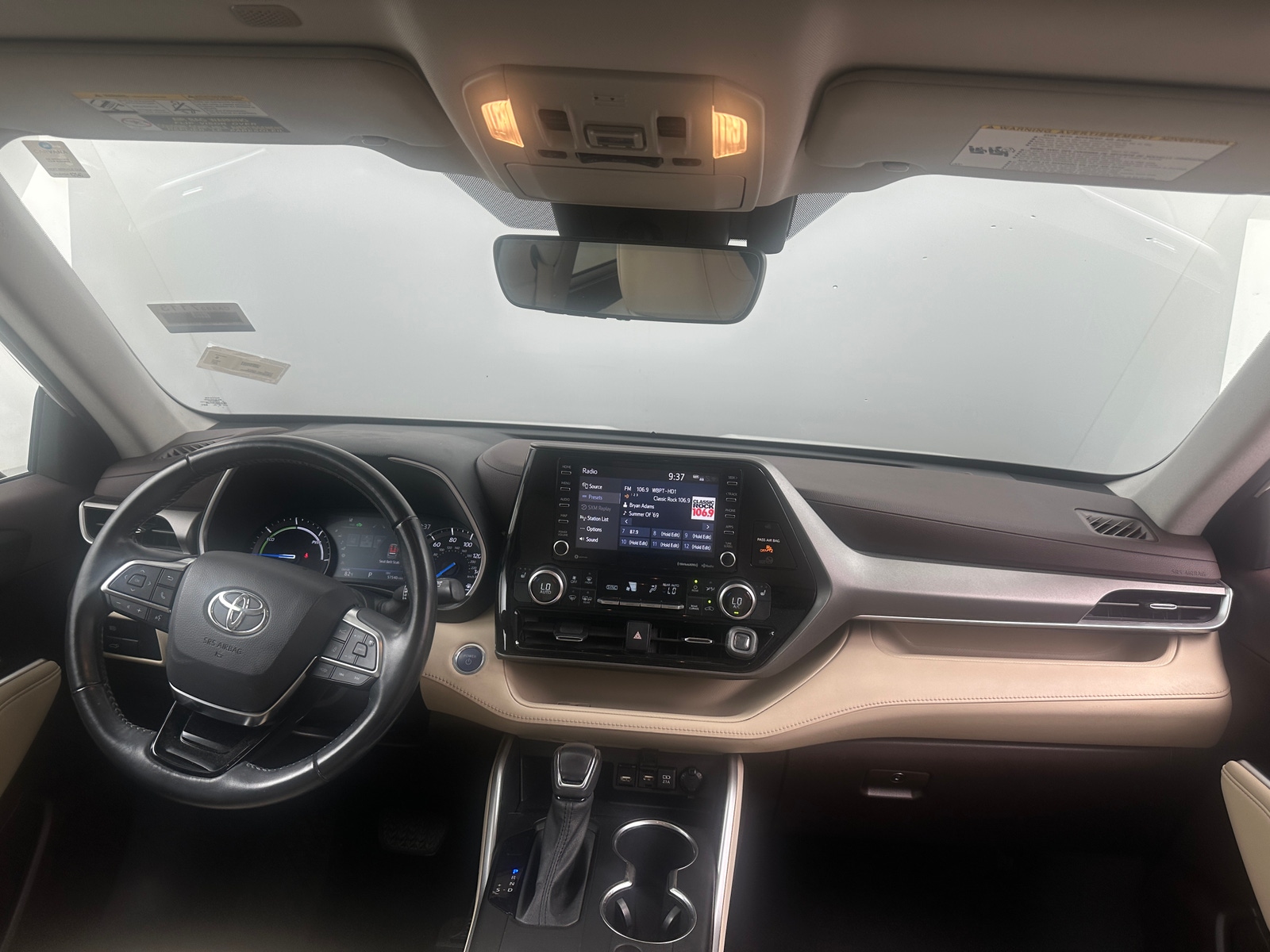 Thumbnail: 2021 Toyota Highlander - 2
