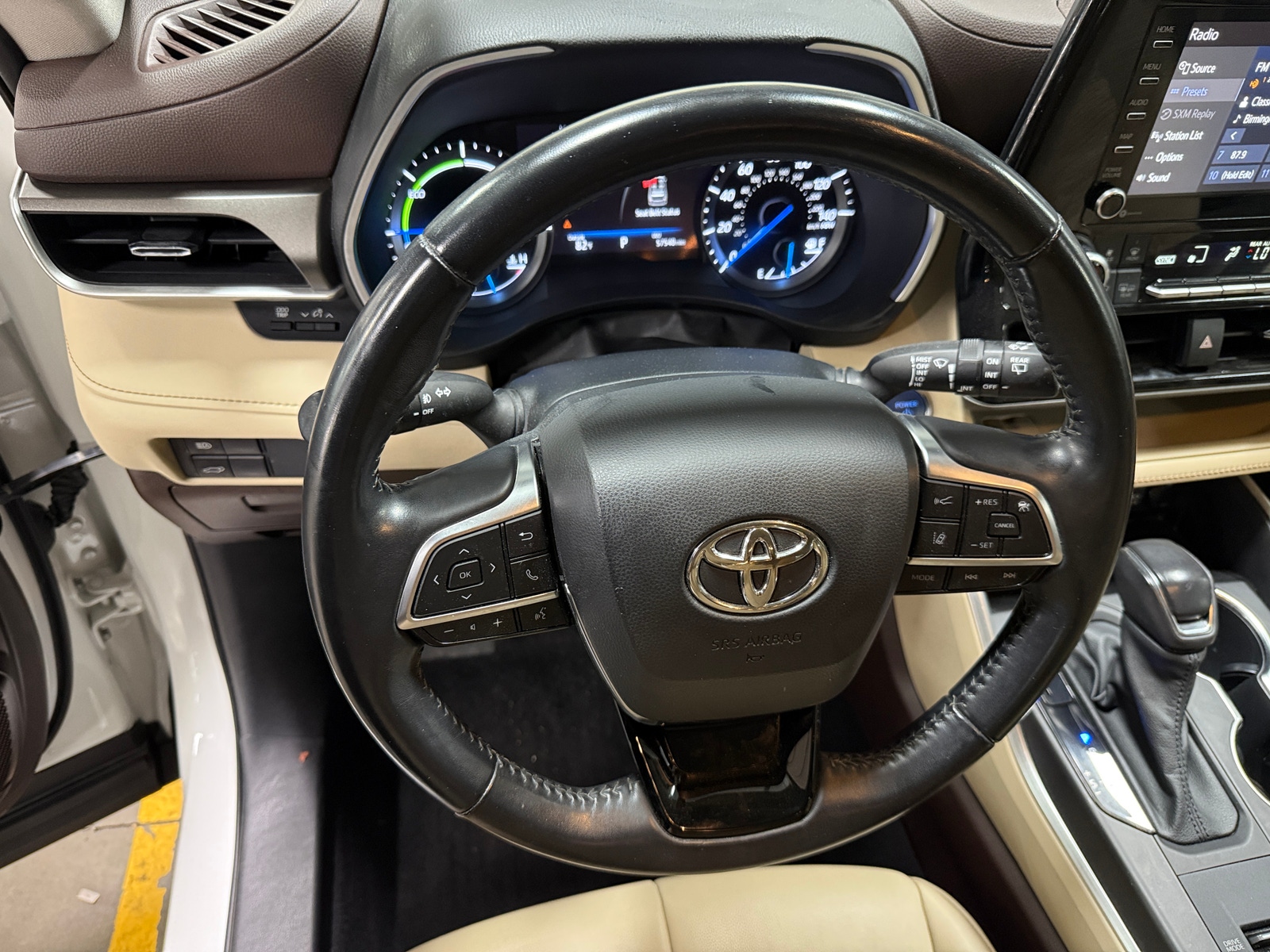 Thumbnail: 2021 Toyota Highlander - 4
