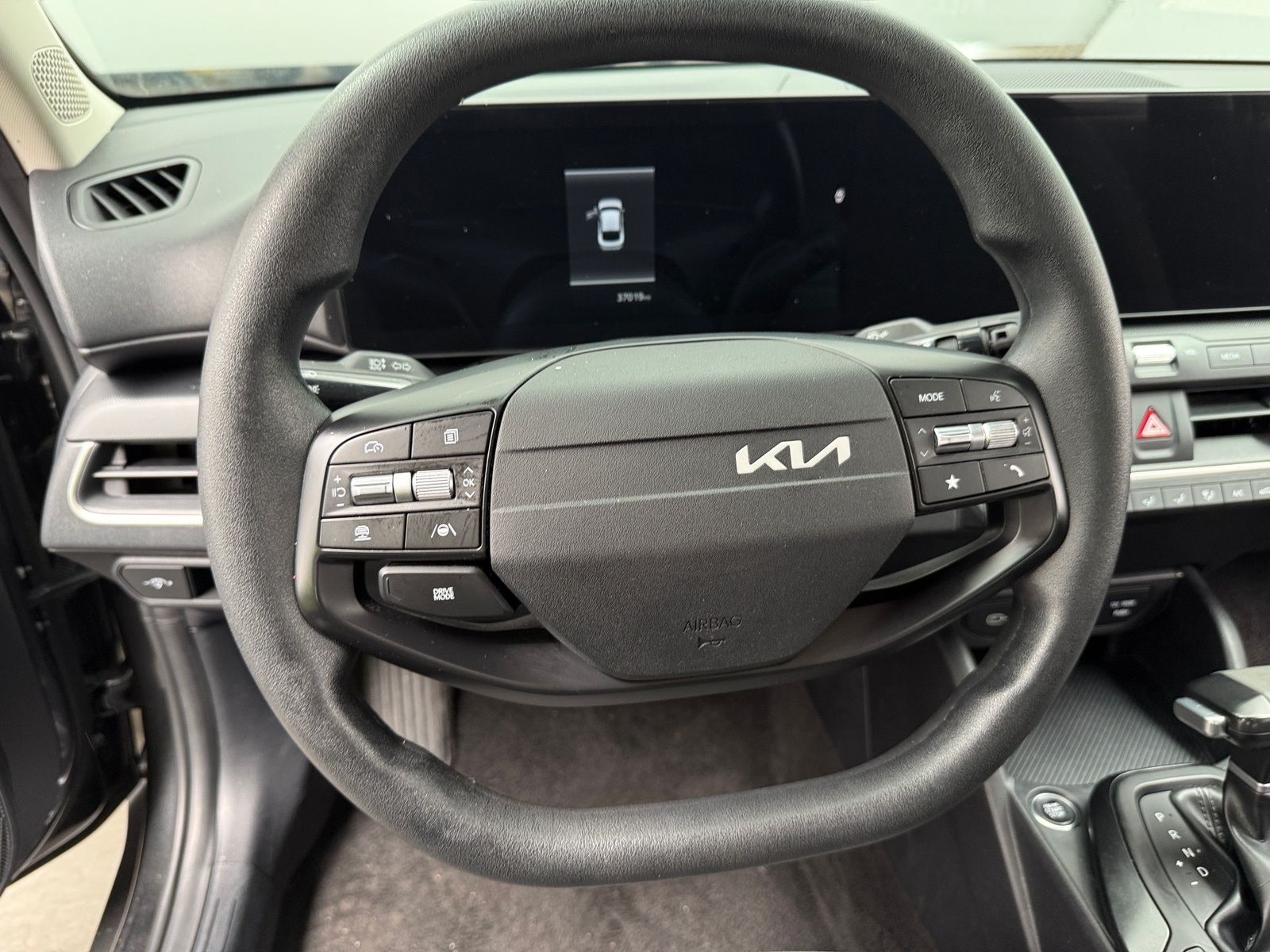 Thumbnail: 2025 Kia K4 - 5