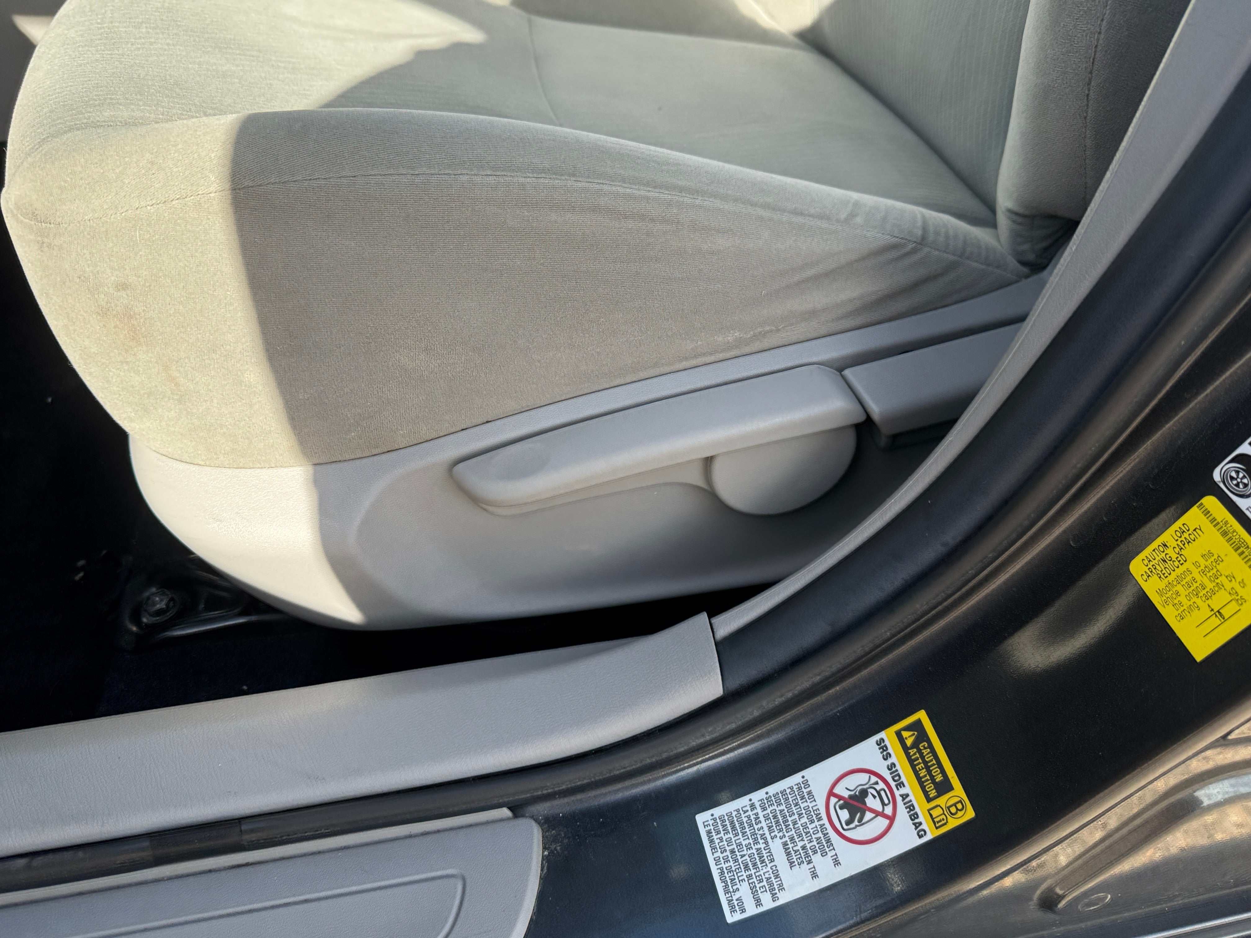 Used 2012 Toyota Corolla LE with VIN 2T1BU4EE5CC872161 for sale in Pewaukee, WI