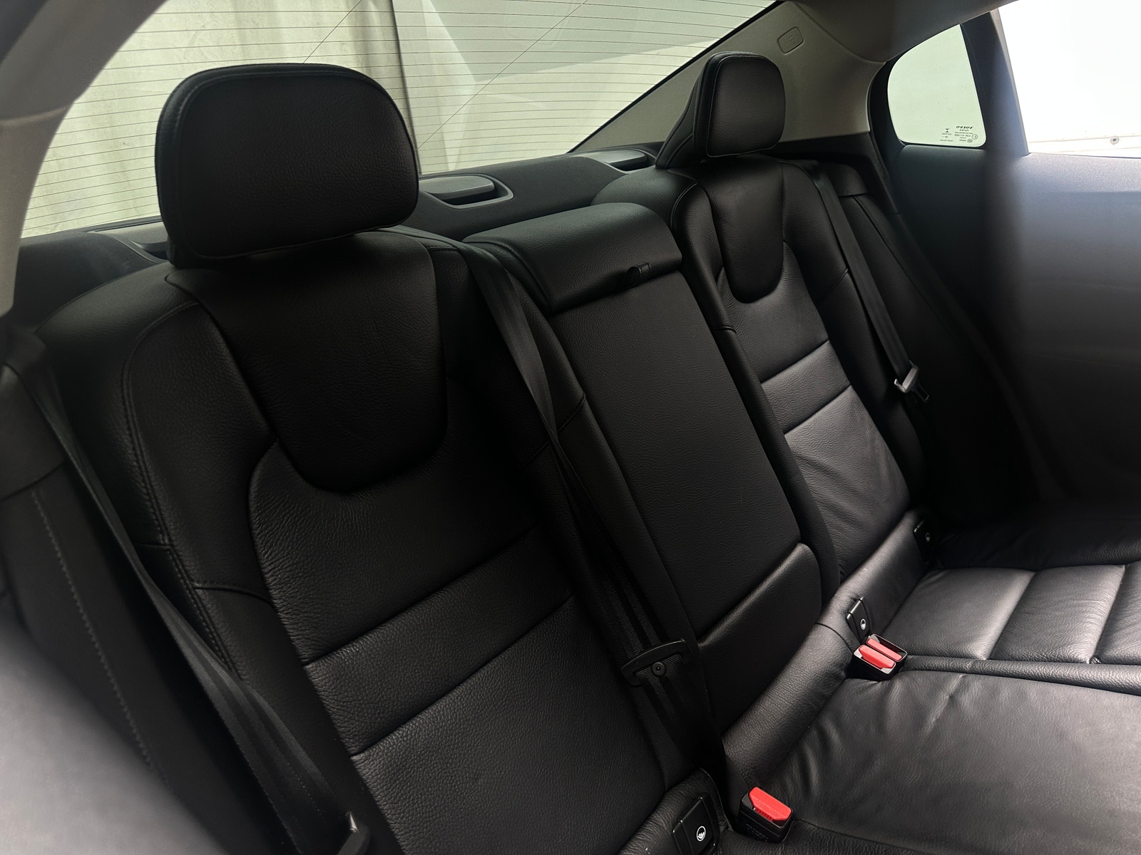 Thumbnail: 2023 Volvo S60 - 5