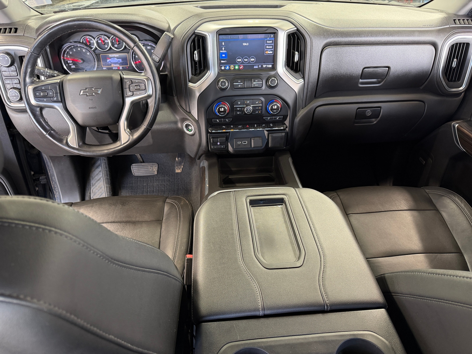 Thumbnail: 2019 Chevrolet Silverado 1500 - 3