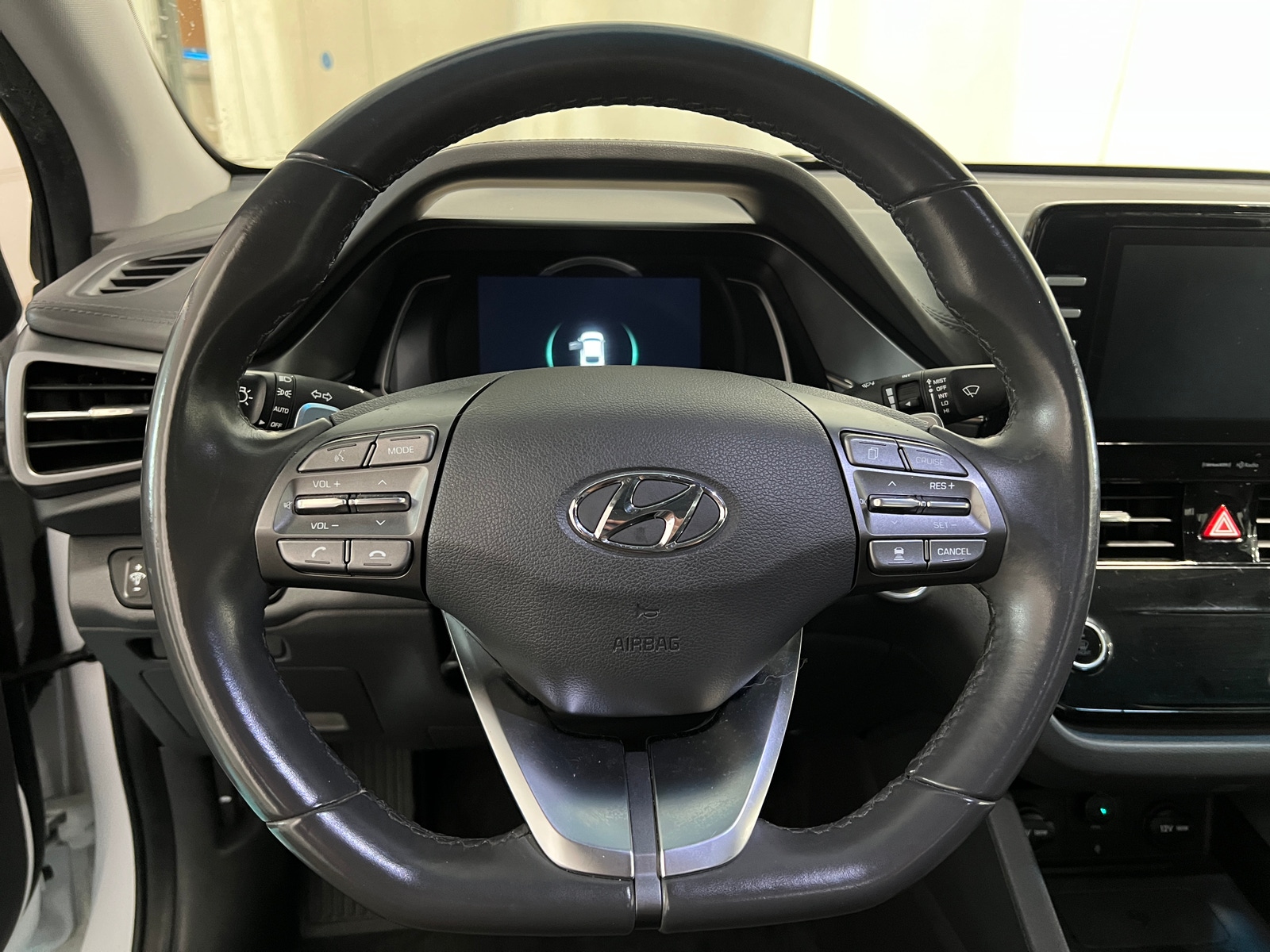 Thumbnail: 2020 Hyundai Ioniq - 5