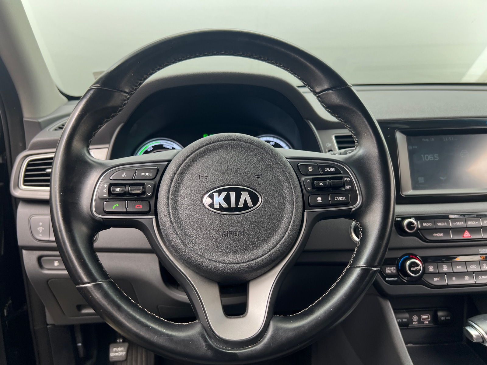 Thumbnail: 2019 Kia Niro - 5