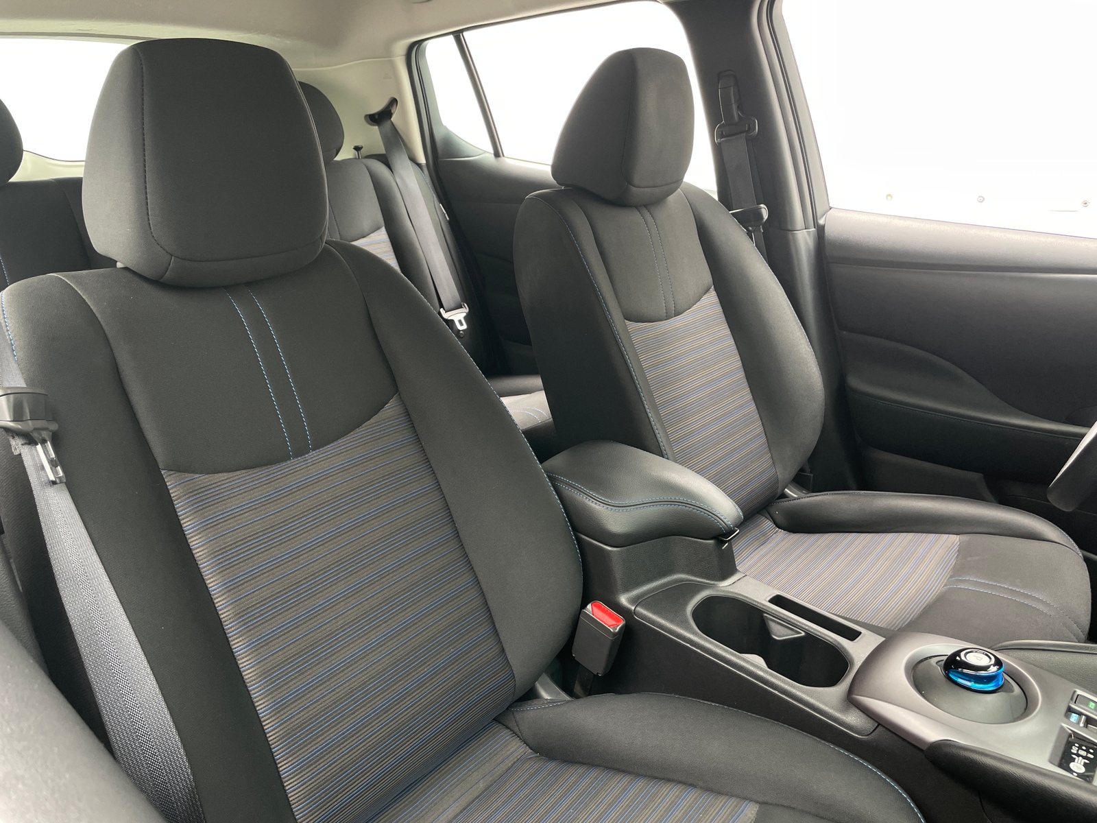 Thumbnail: 2025 Nissan Leaf - 2