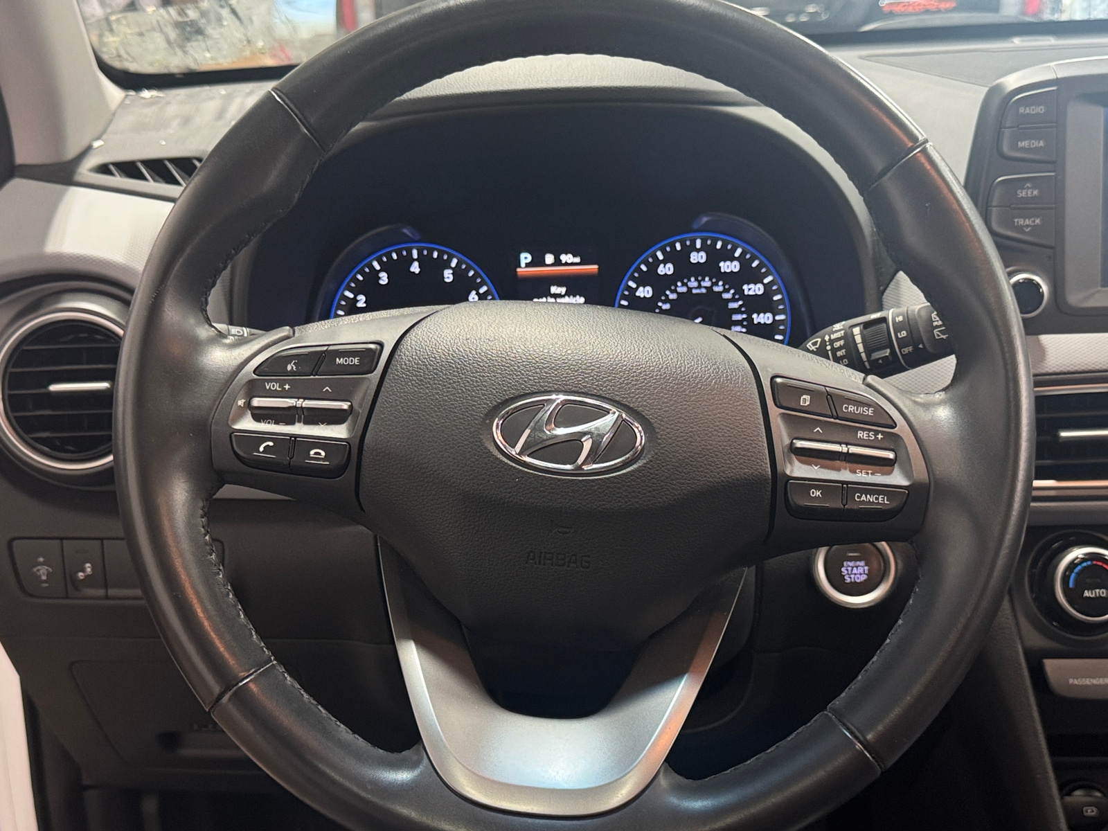 Thumbnail: 2021 Hyundai Kona - 4