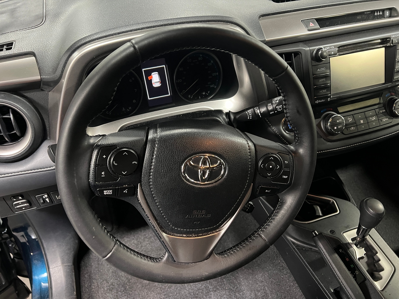 Thumbnail: 2018 Toyota RAV4 - 5