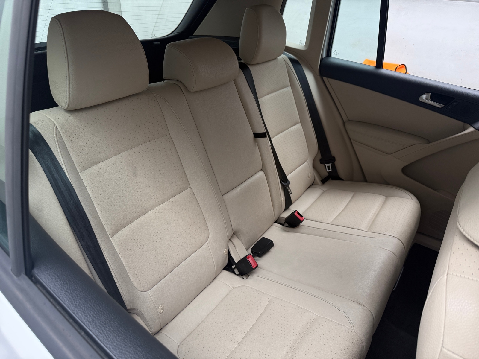 Thumbnail: 2017 Volkswagen Tiguan - 5