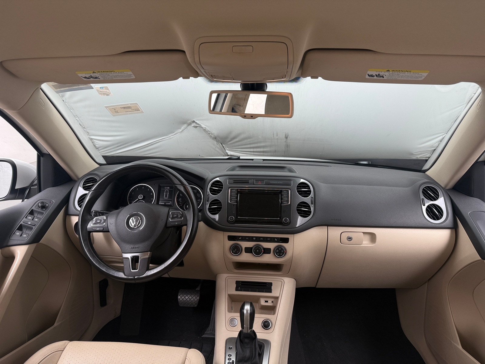 Thumbnail: 2017 Volkswagen Tiguan - 2