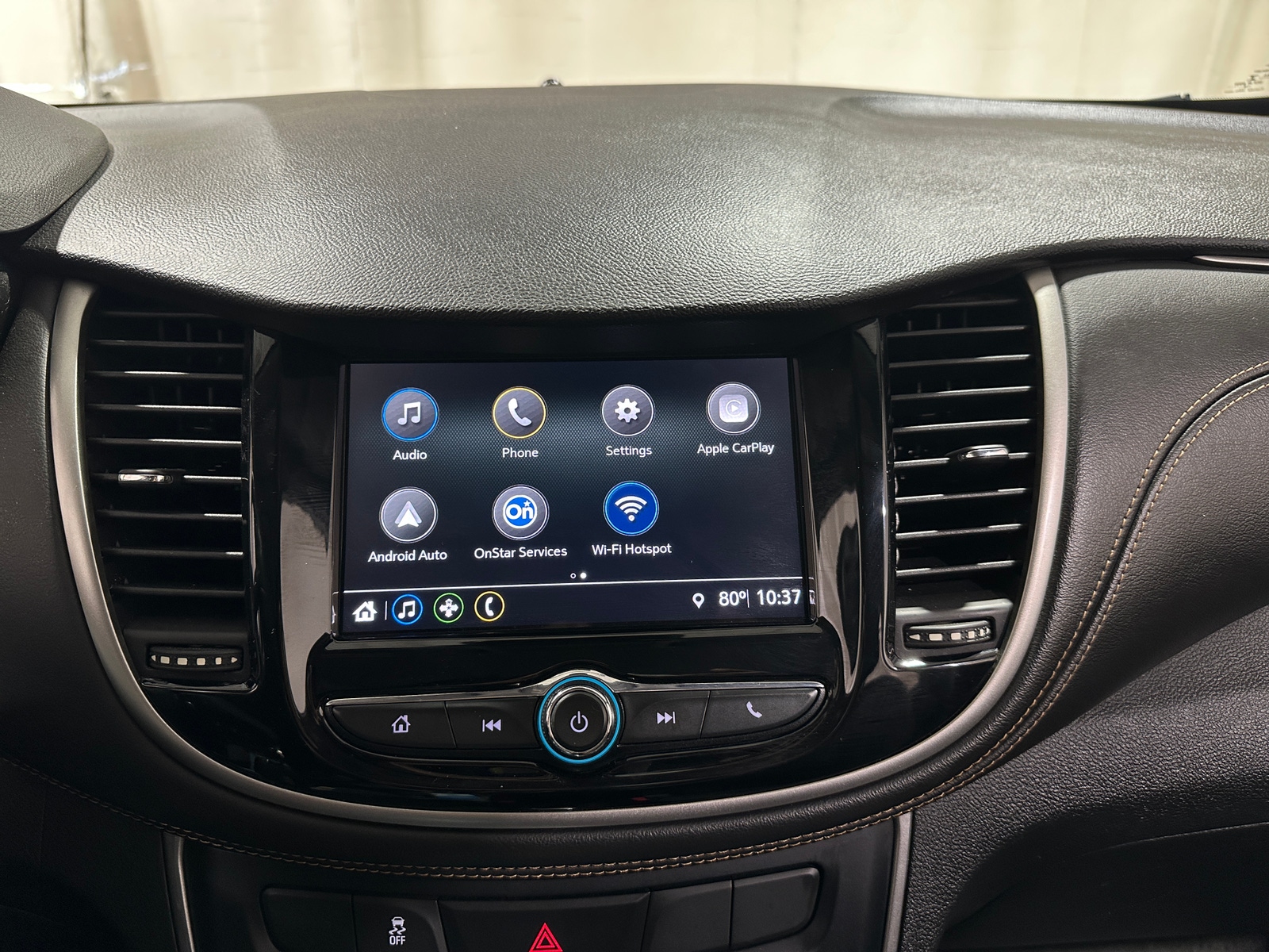 Thumbnail: 2019 Chevrolet Trax - 4
