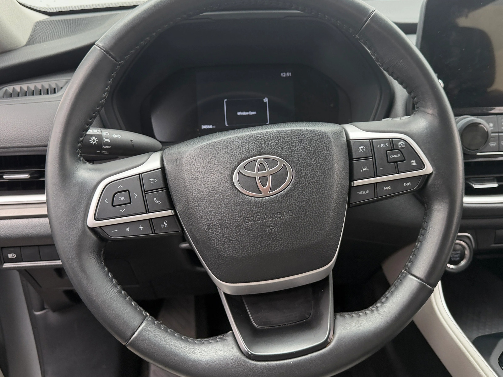 Thumbnail: 2024 Toyota Grand Highlander - 4